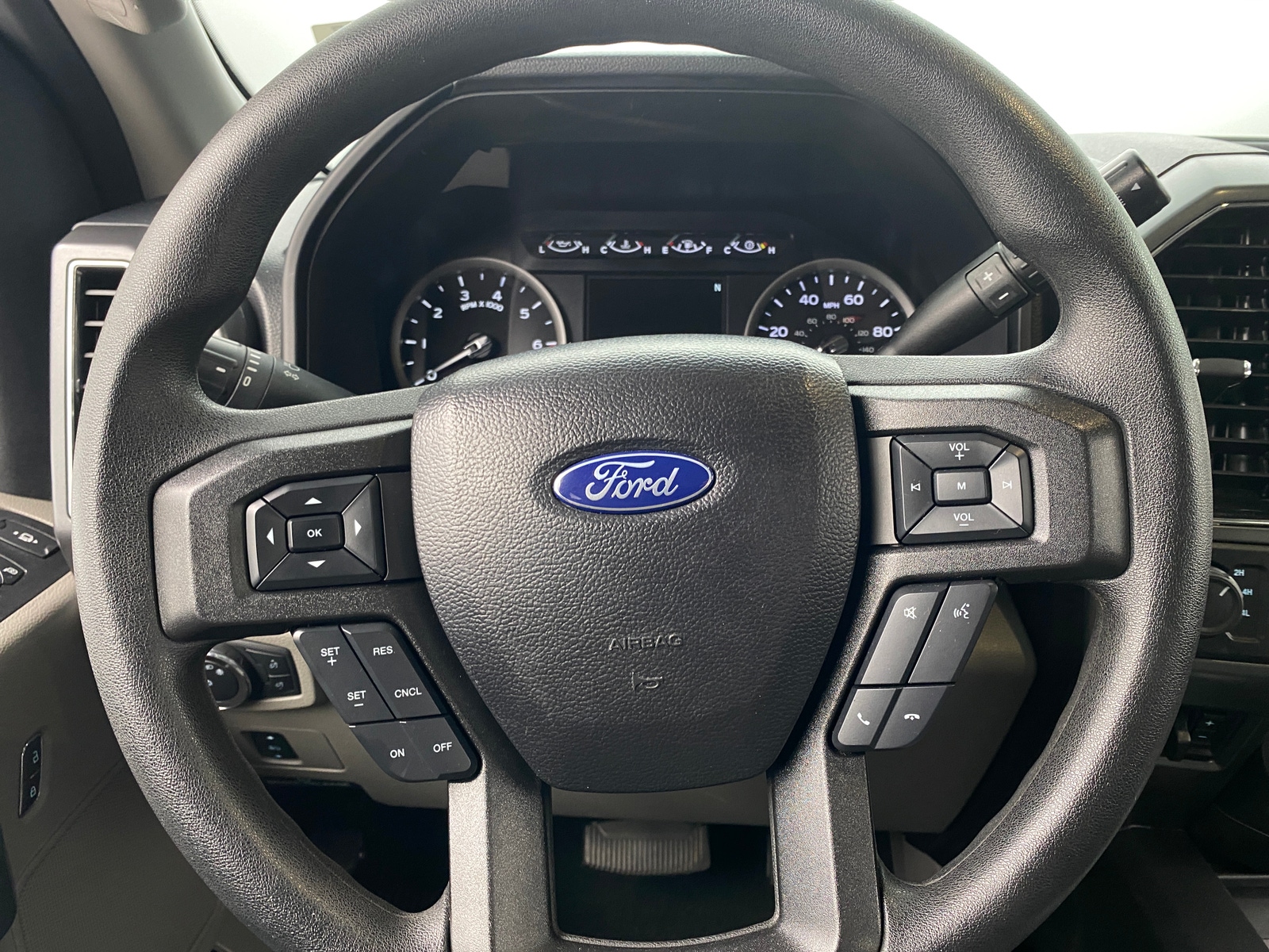 Thumbnail: 2021 Ford Econoline - 5