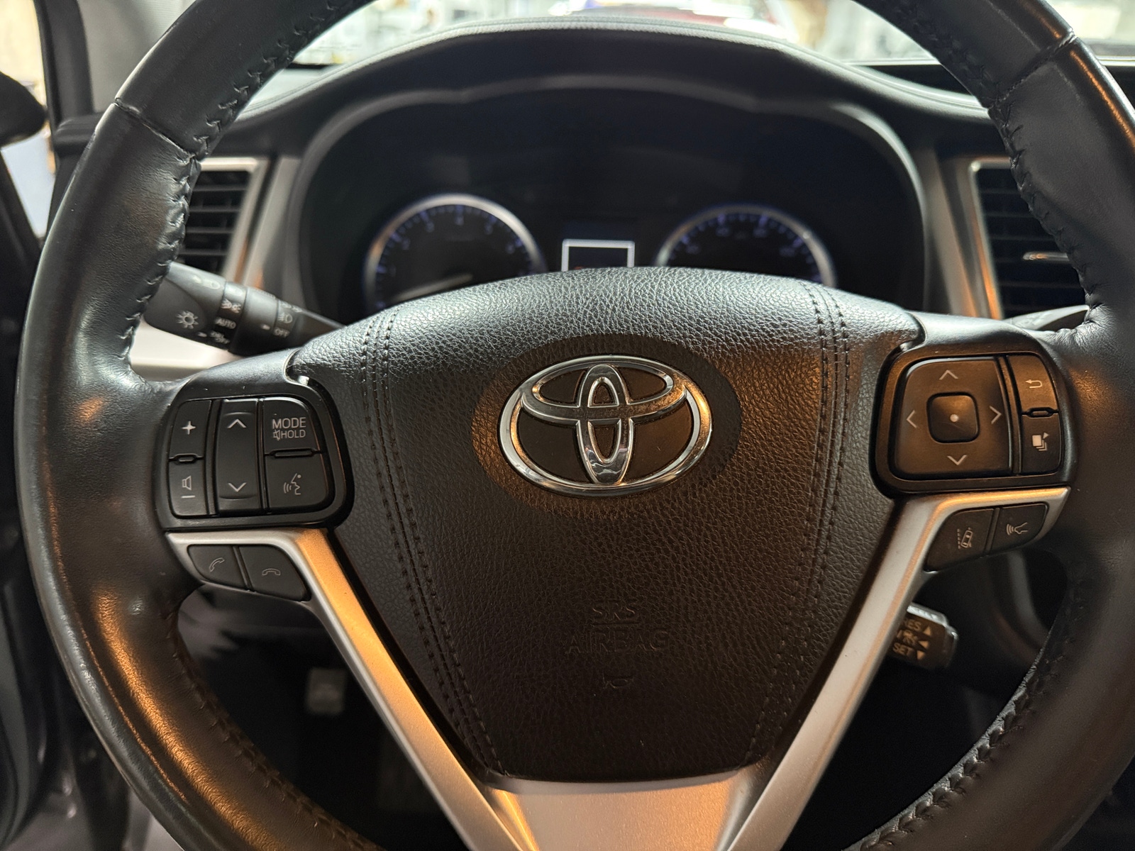 Thumbnail: 2019 Toyota Highlander - 4
