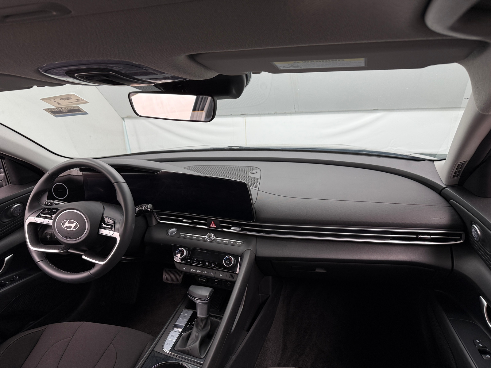 Thumbnail: 2025 Hyundai Elantra - 3