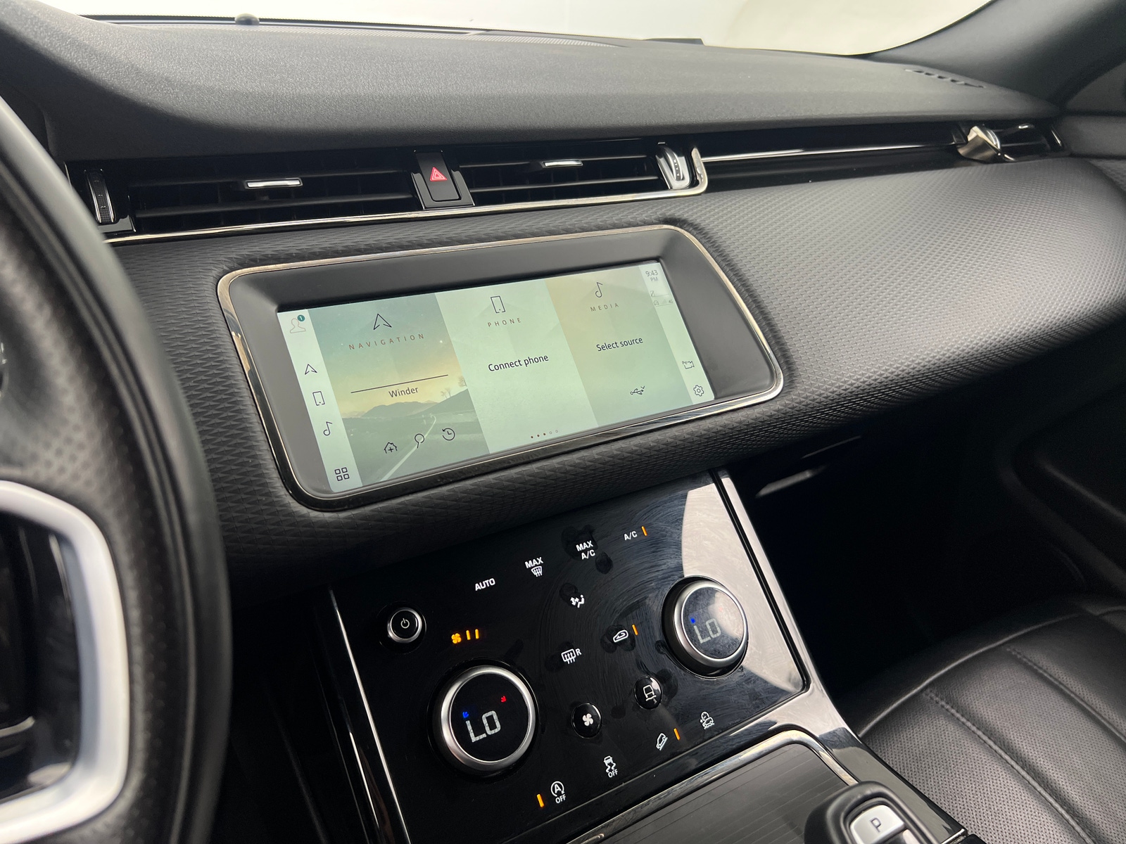 Thumbnail: 2021 Land Rover Range Rover Evoque - 4