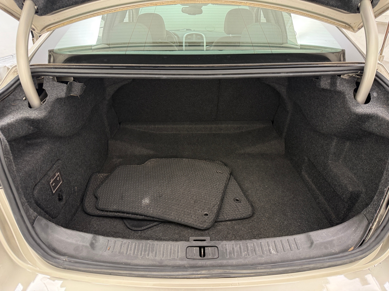 Thumbnail: 2015 Chevrolet Malibu - 7