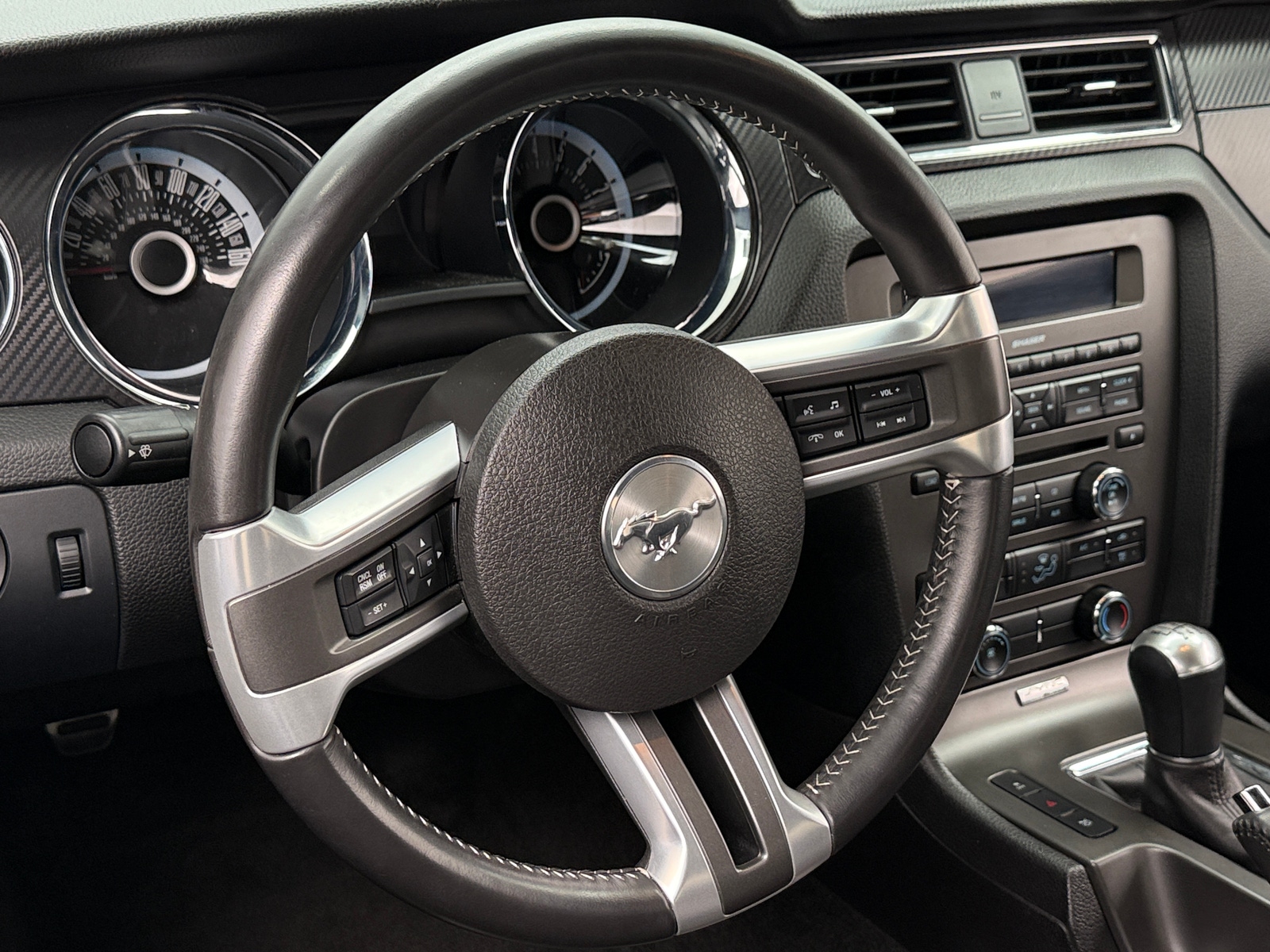 Thumbnail: 2013 Ford Mustang - 3