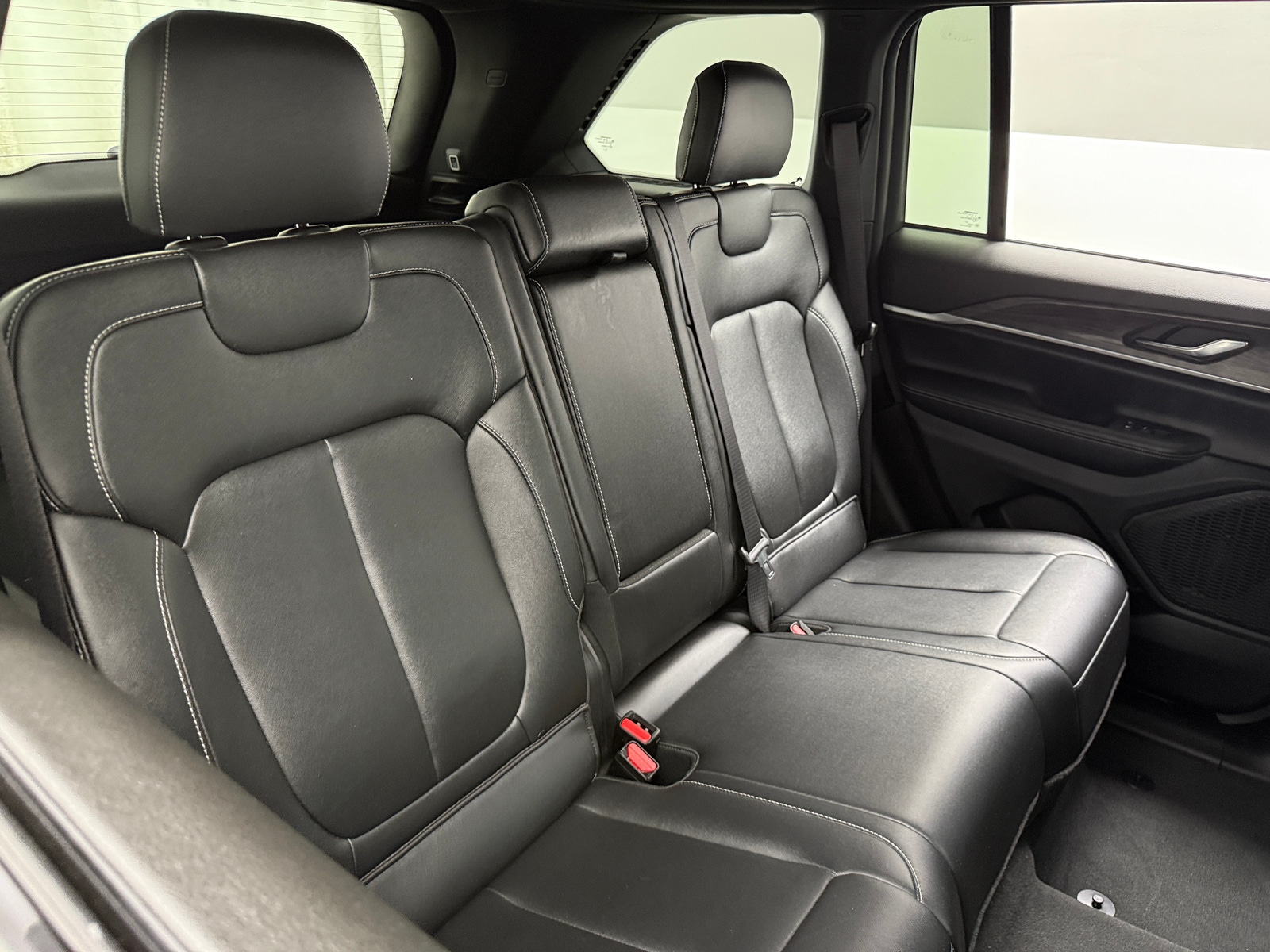 Thumbnail: 2024 Jeep Grand Cherokee - 5