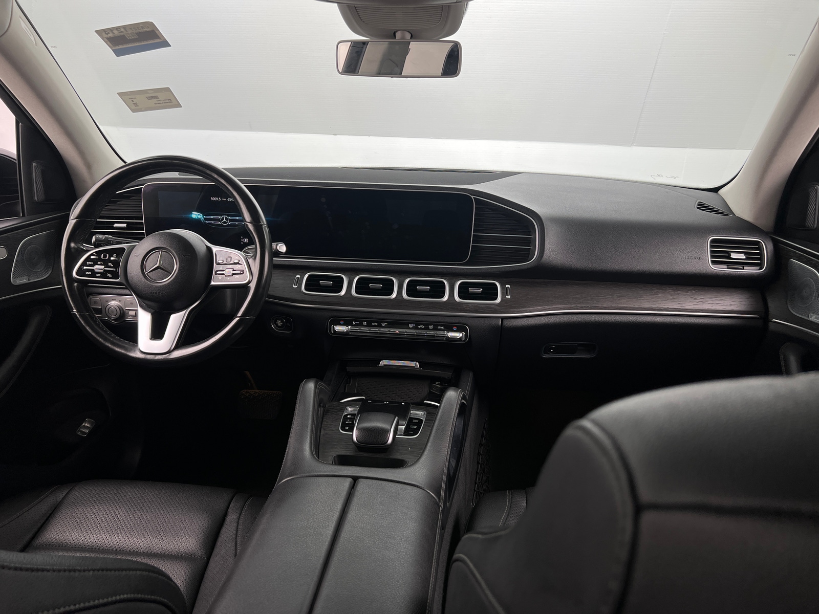 Thumbnail: 2020 Mercedes-Benz GLE - 2