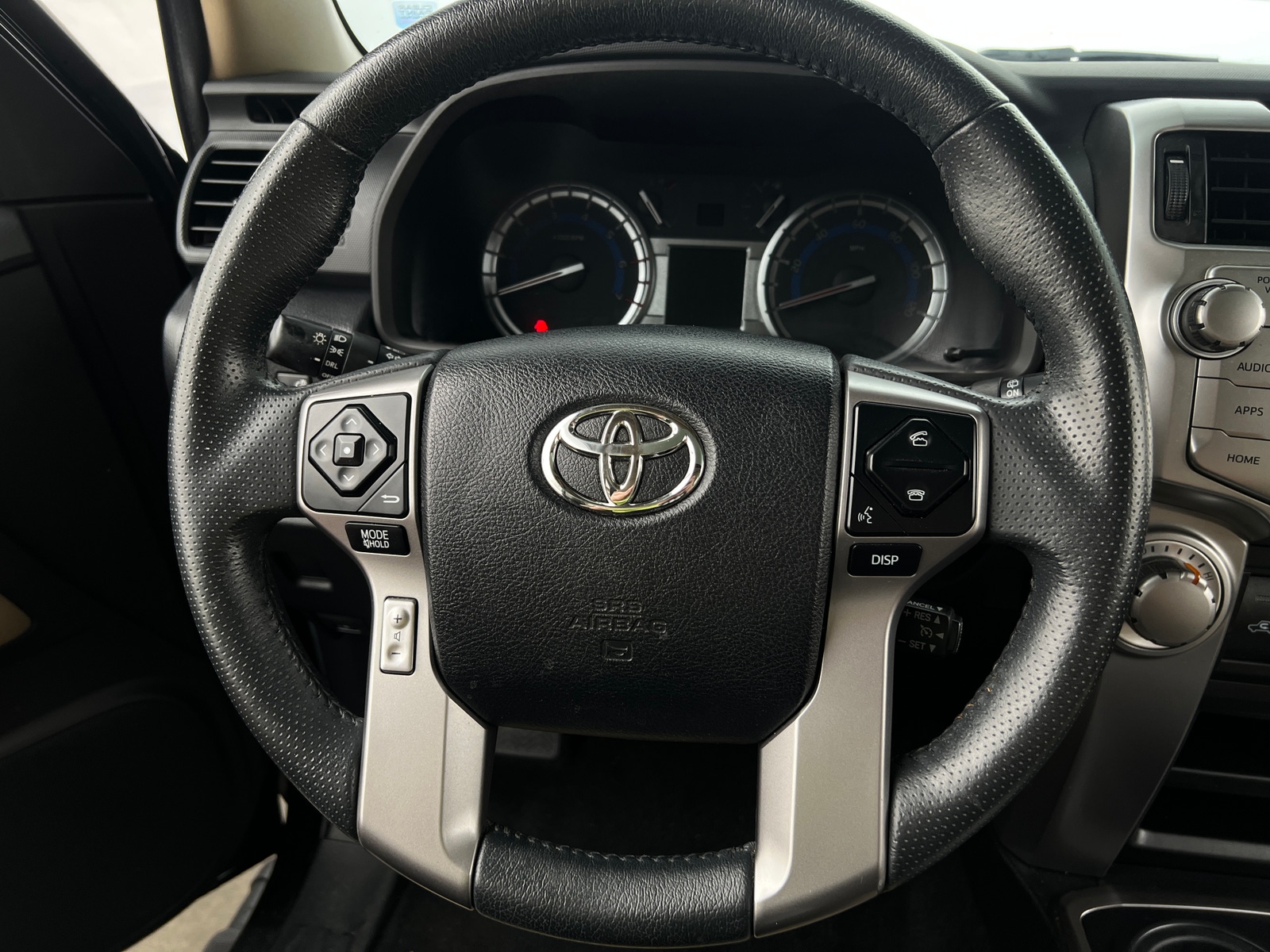 Thumbnail: 2019 Toyota 4Runner - 4