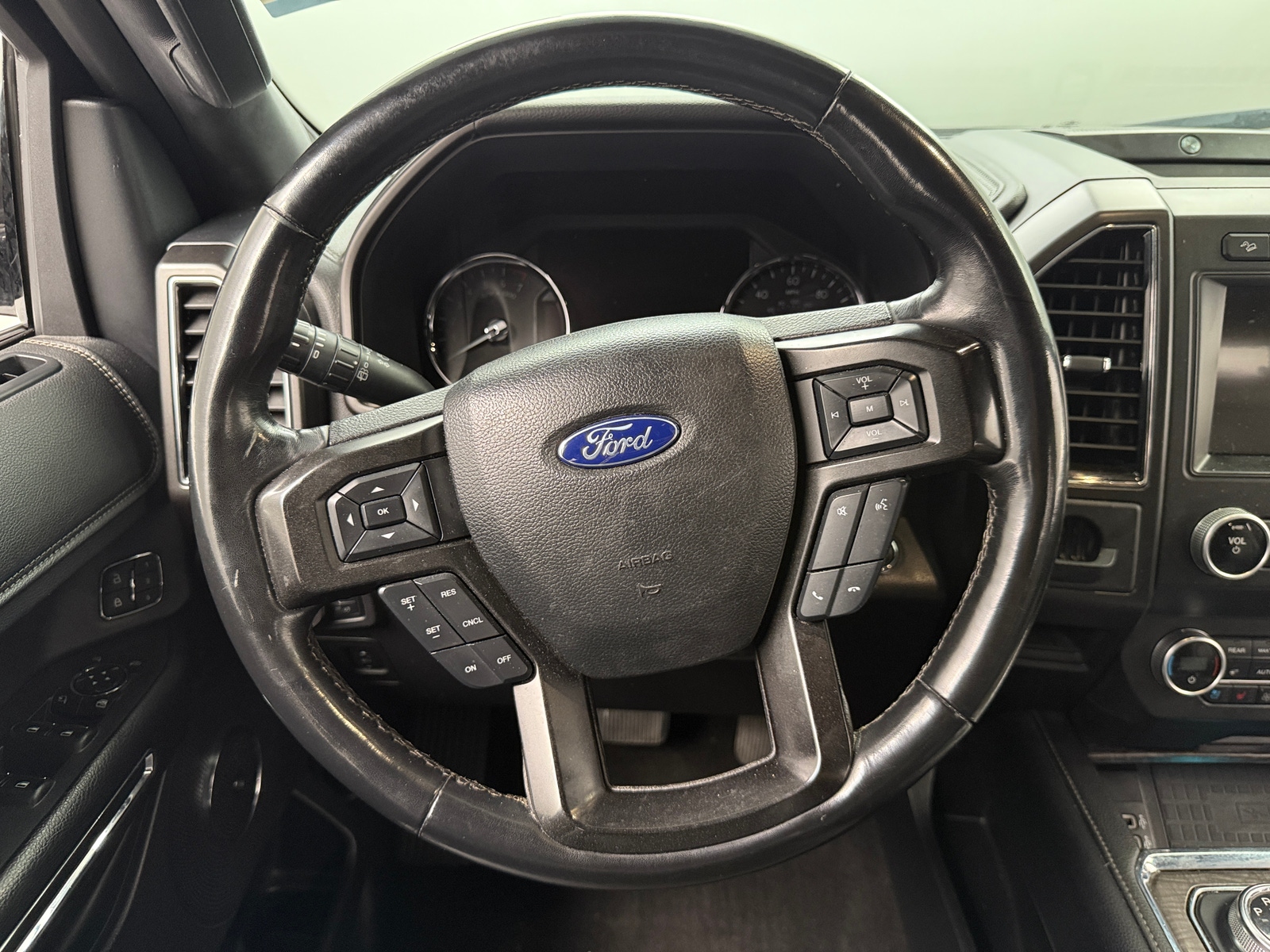 Thumbnail: 2019 Ford Expedition MAX - 4