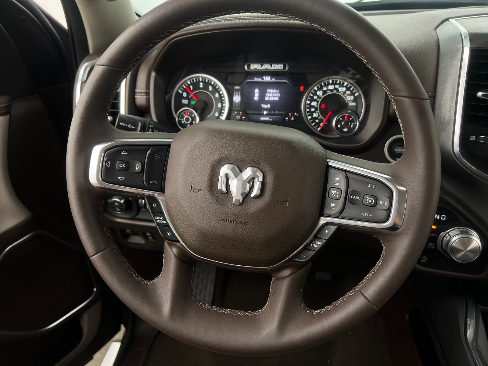 Thumbnail: 2025 RAM 1500 - 4