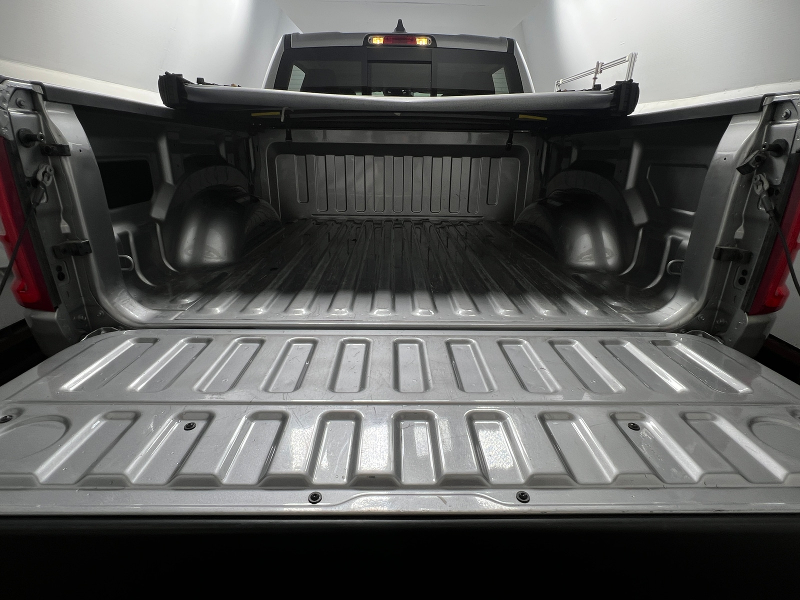 Thumbnail: 2025 RAM 1500 - 6