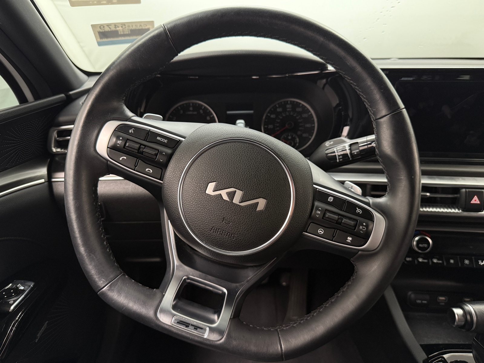 Thumbnail: 2023 Kia K5 - 4