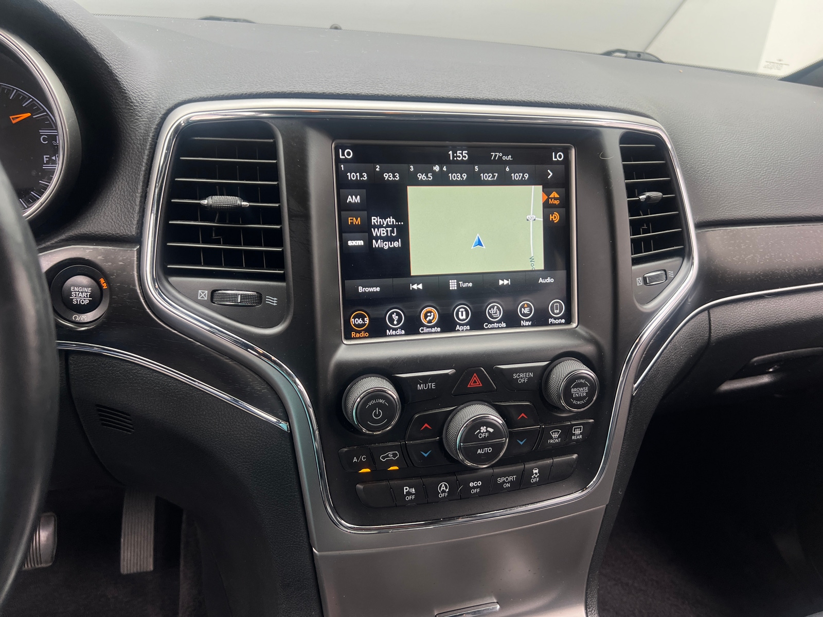 Thumbnail: 2018 Jeep Grand Cherokee - 3