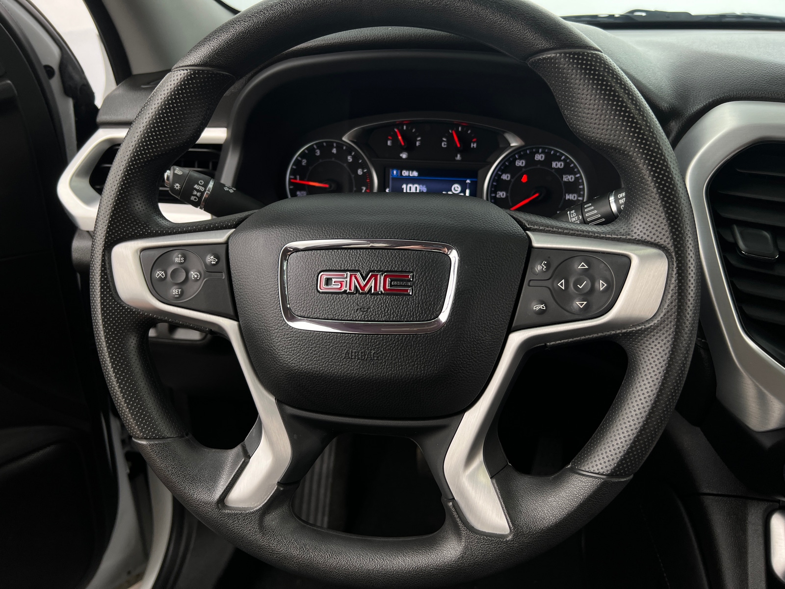 Thumbnail: 2023 GMC Acadia - 5