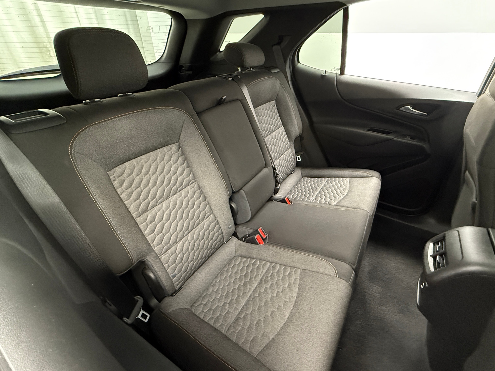 Thumbnail: 2020 Chevrolet Equinox - 6
