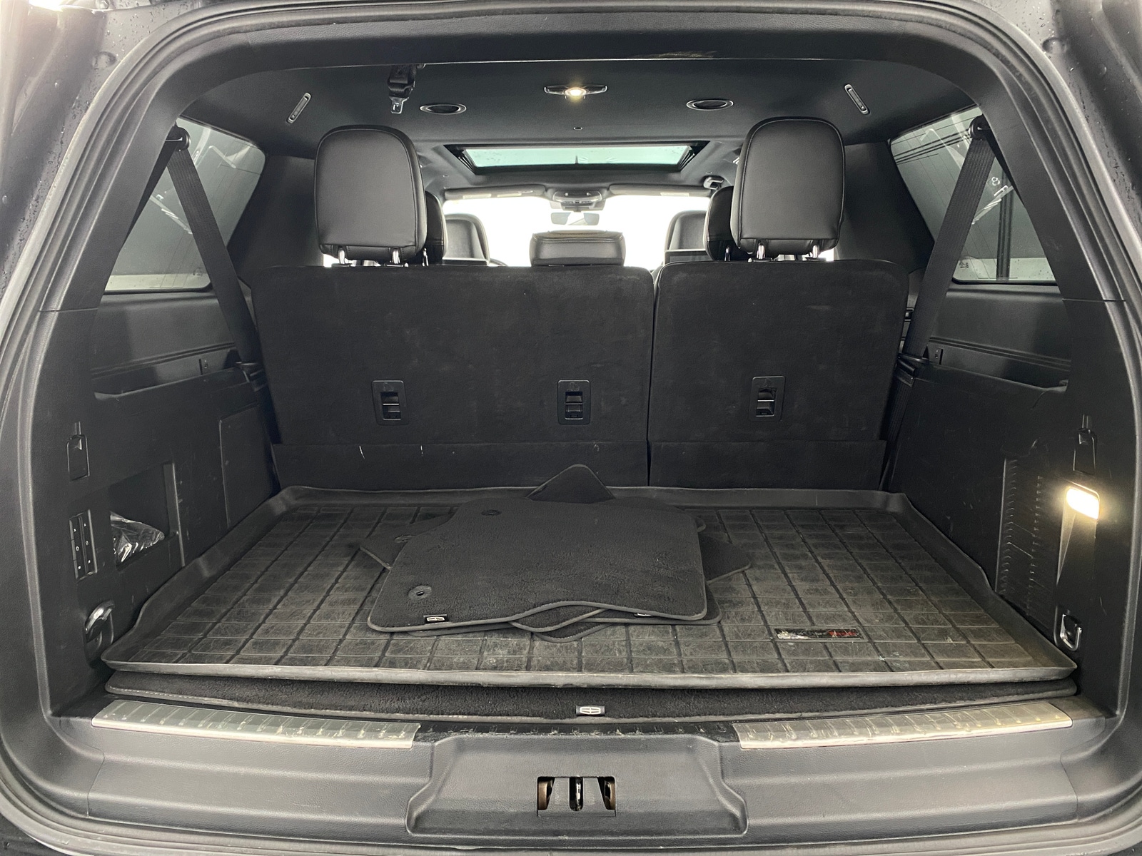 Thumbnail: 2018 Lincoln Navigator L - 6