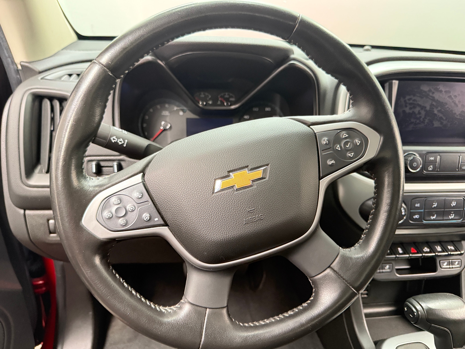 Thumbnail: 2021 Chevrolet Colorado - 5