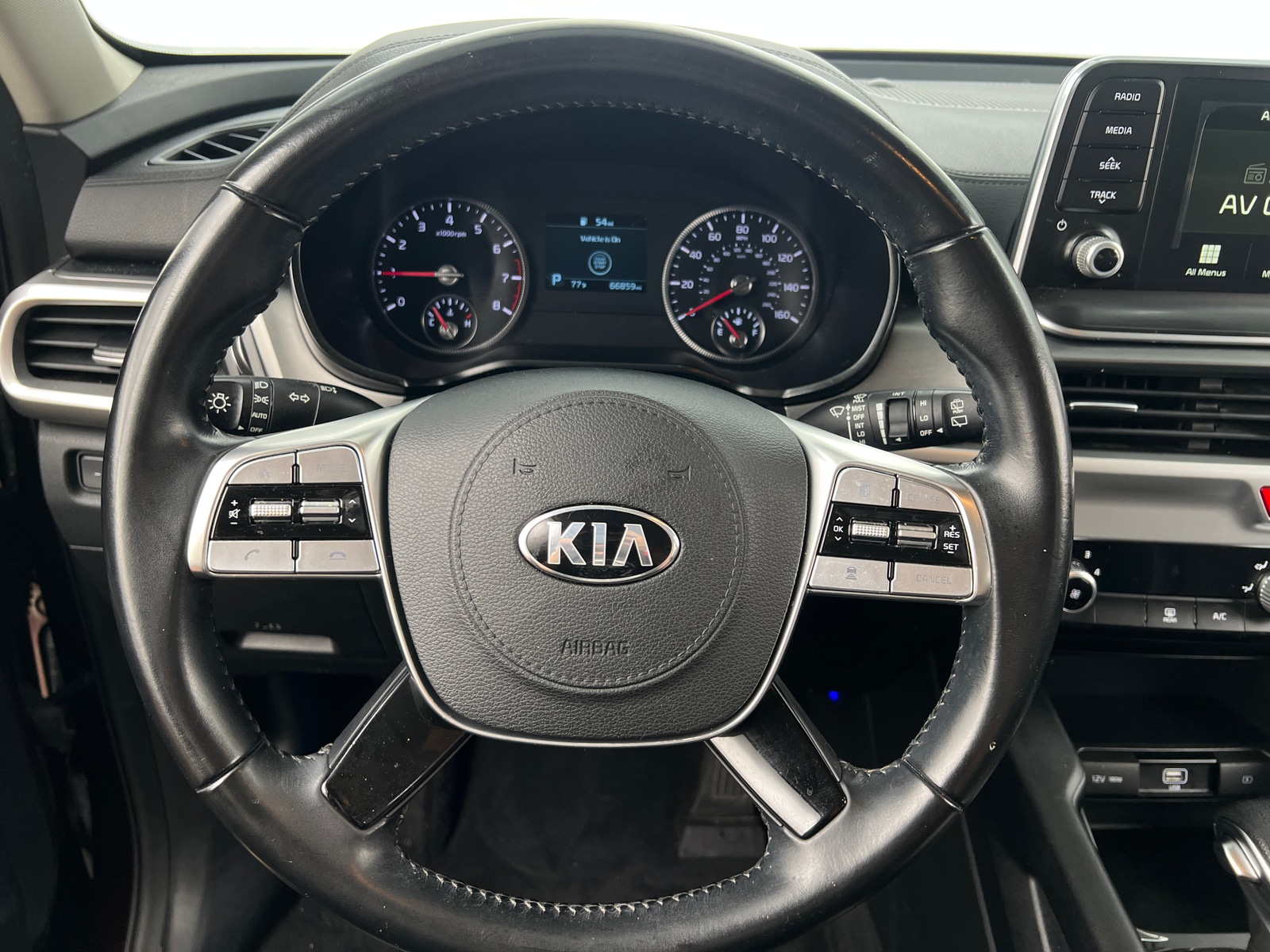 Thumbnail: 2020 Kia Telluride - 4