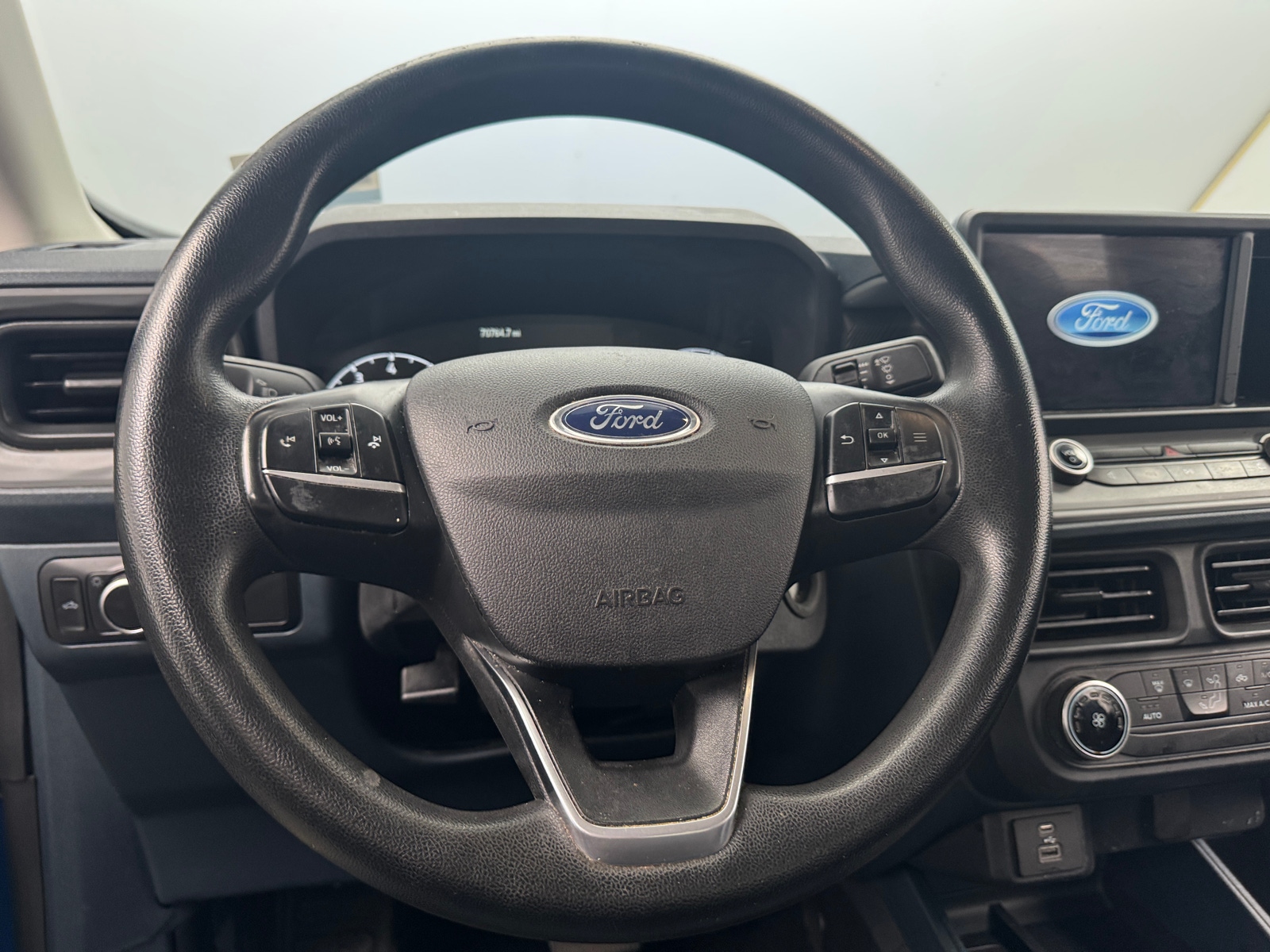 Thumbnail: 2022 Ford Maverick - 5