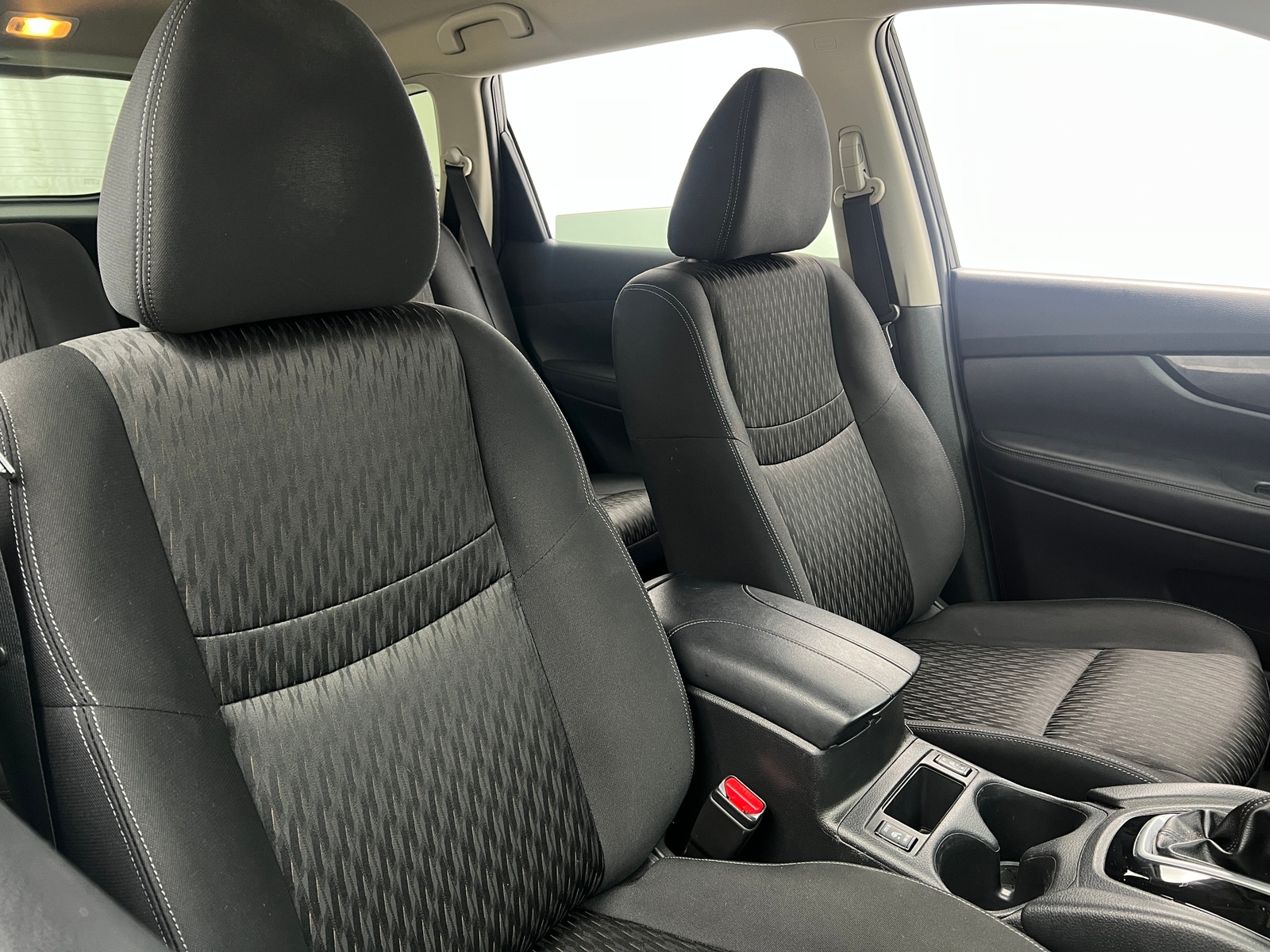 Thumbnail: 2020 Nissan Rogue - 2