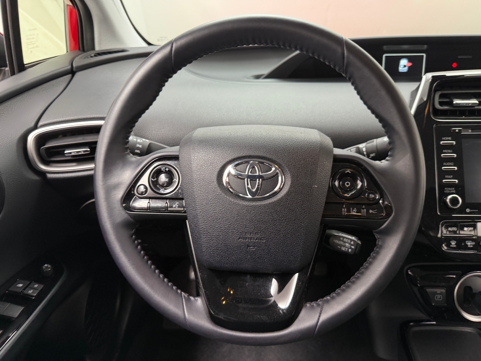Thumbnail: 2022 Toyota Prius Prime - 5