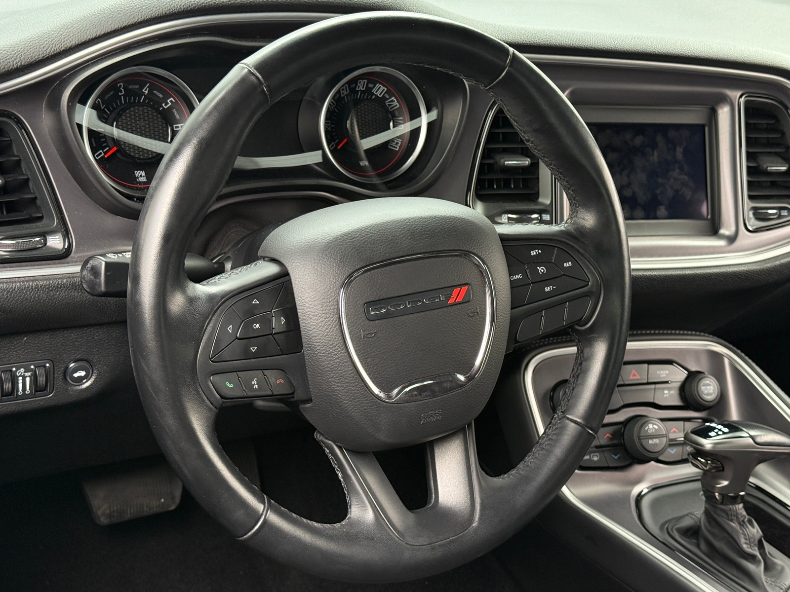 Thumbnail: 2019 Dodge Challenger - 4