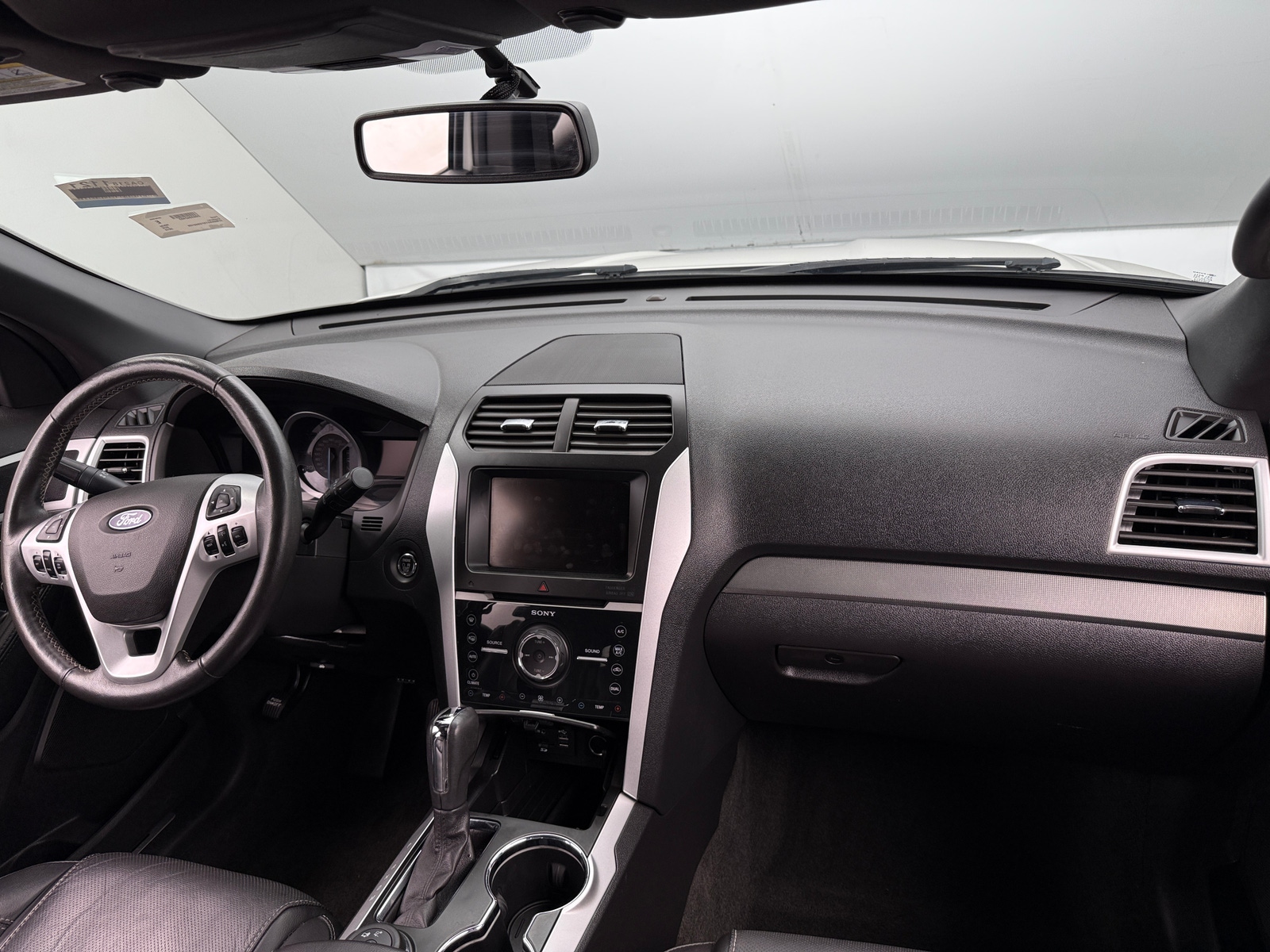 Thumbnail: 2015 Ford Explorer - 2