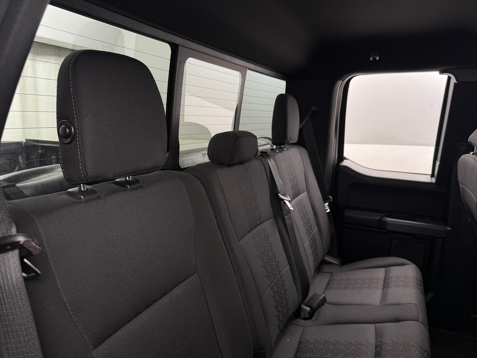 Thumbnail: 2019 Ford Econoline - 6