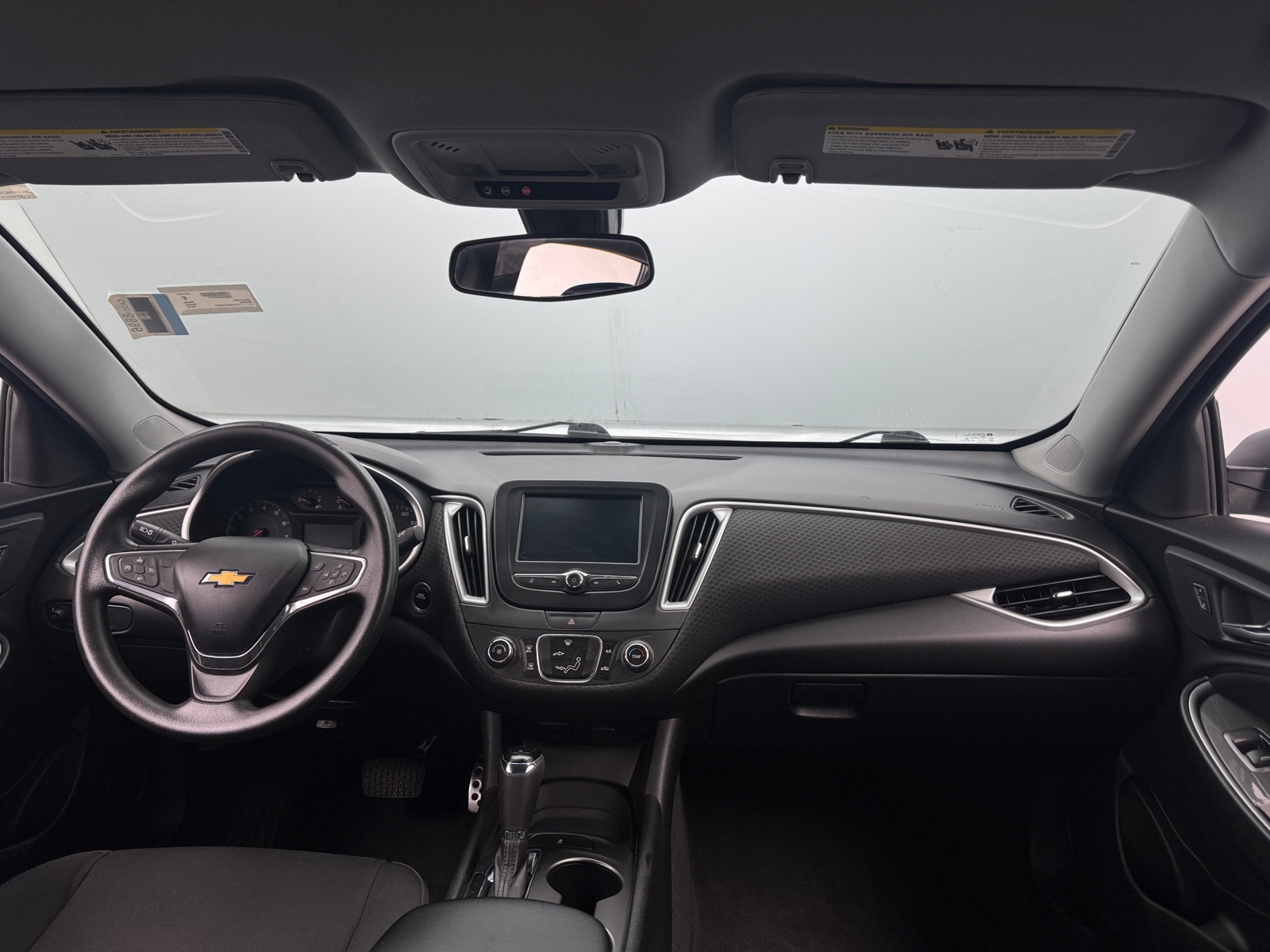 Thumbnail: 2016 Chevrolet Malibu - 3