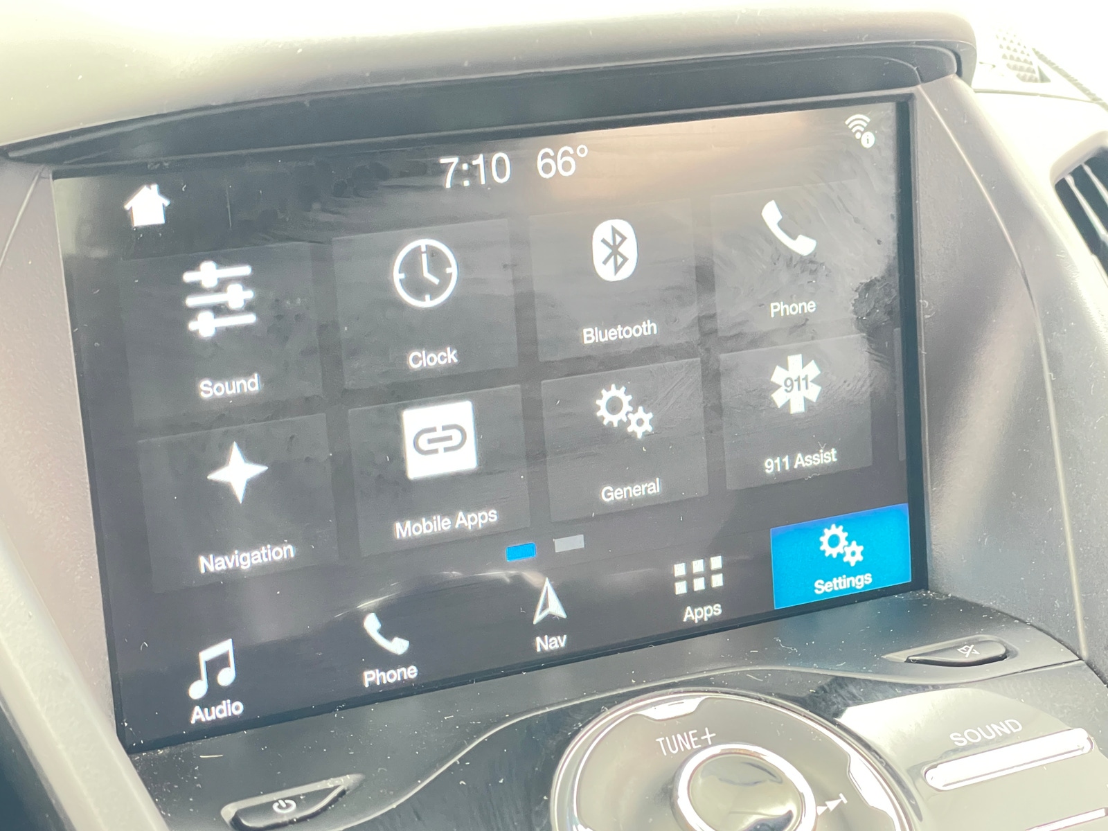 Thumbnail: 2019 Ford Escape - 3