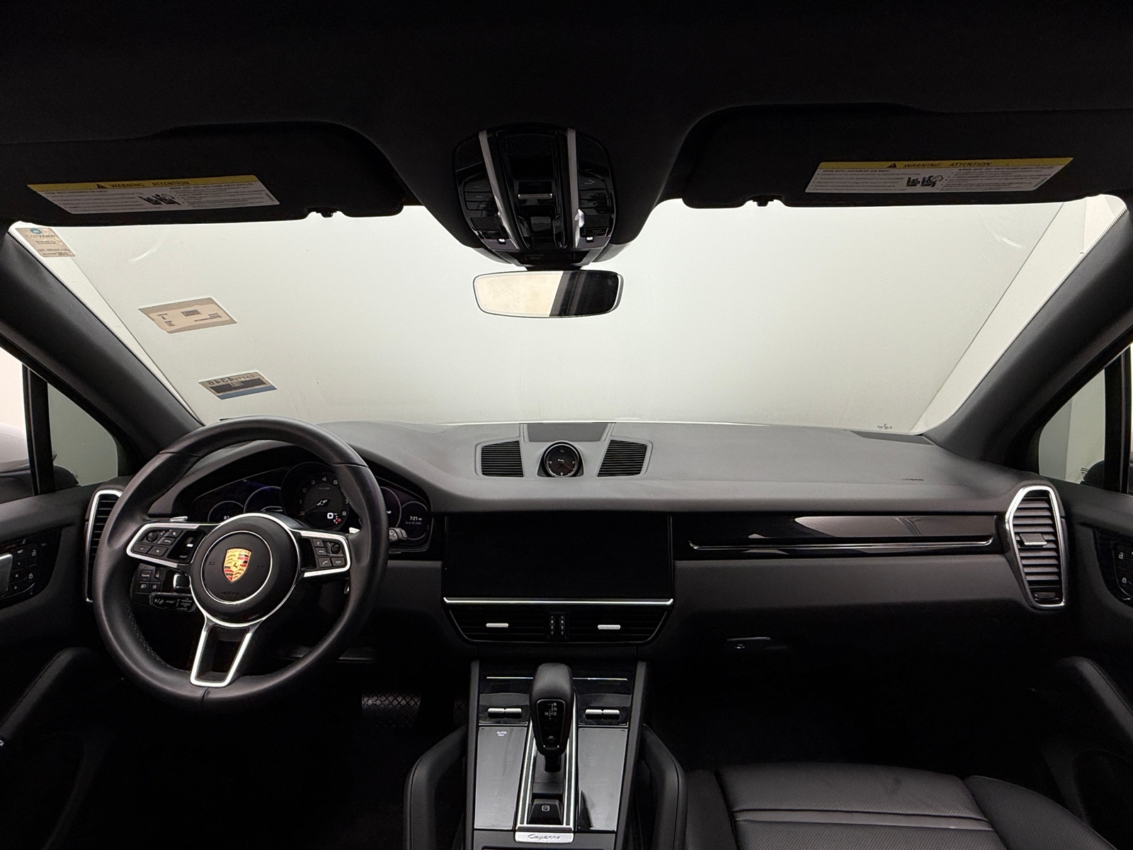 Thumbnail: 2023 Porsche Cayenne - 2