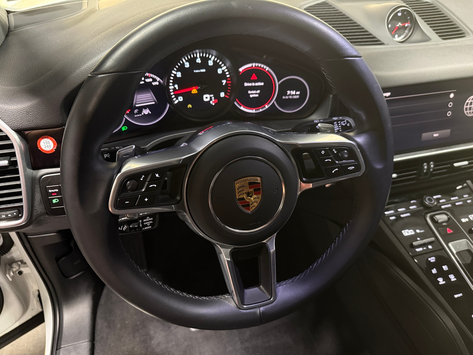 Thumbnail: 2023 Porsche Cayenne - 4