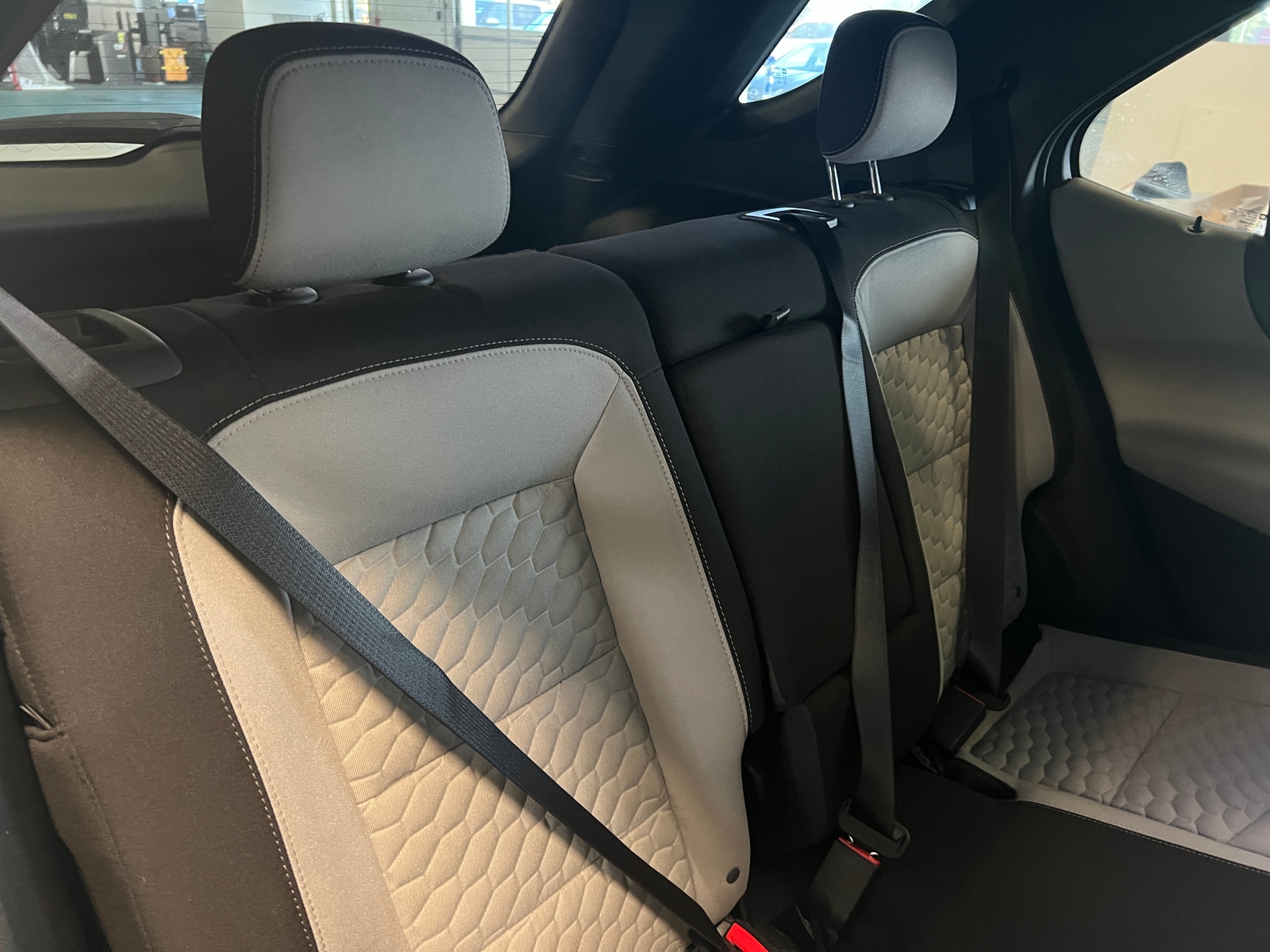Thumbnail: 2020 Chevrolet Equinox - 6