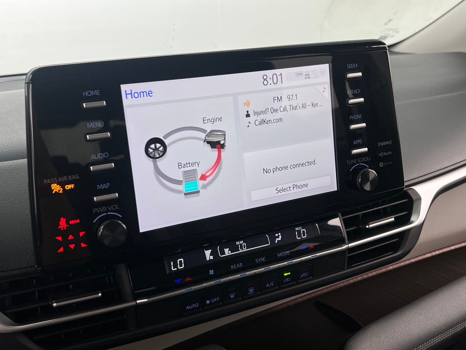 Thumbnail: 2022 Toyota Sienna - 4