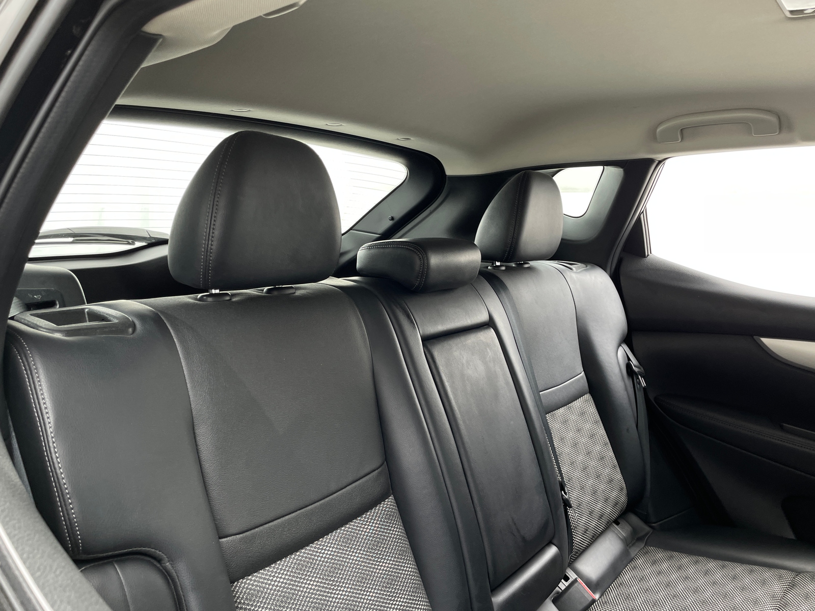 Thumbnail: 2020 Nissan Rogue Sport - 5