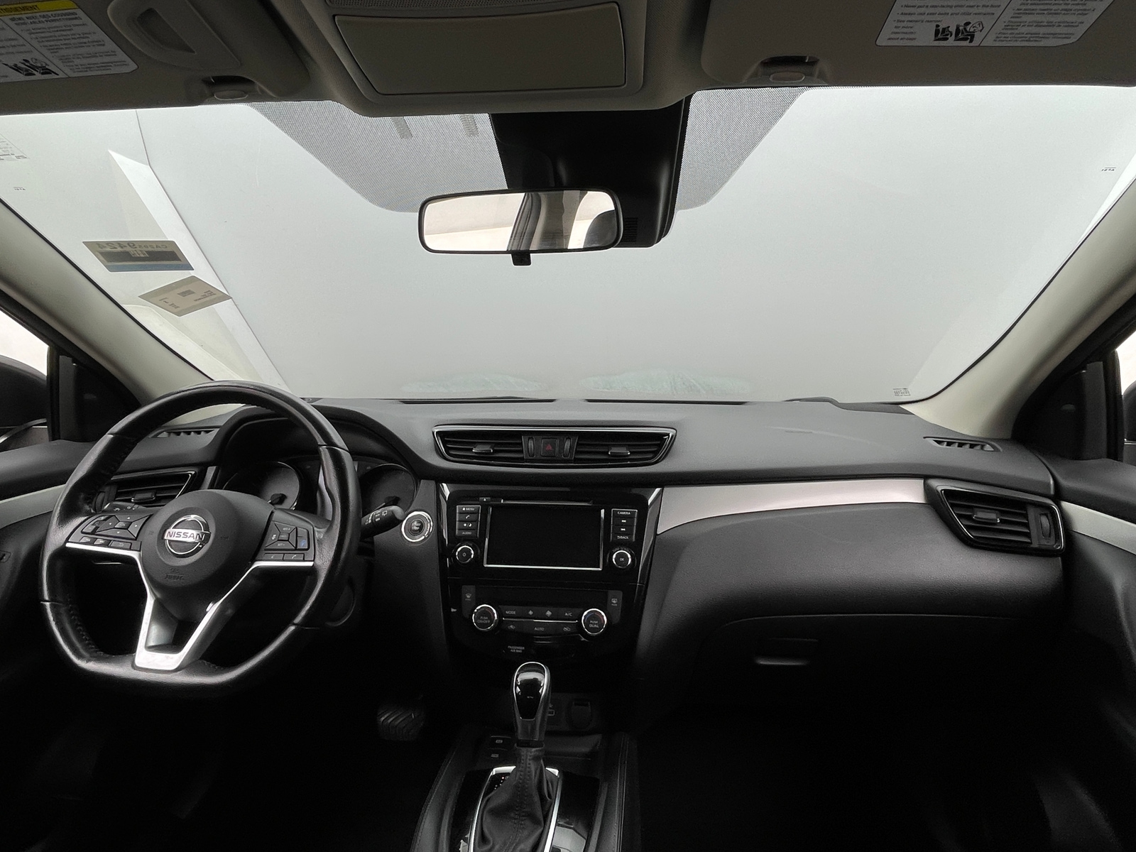 Thumbnail: 2020 Nissan Rogue Sport - 2