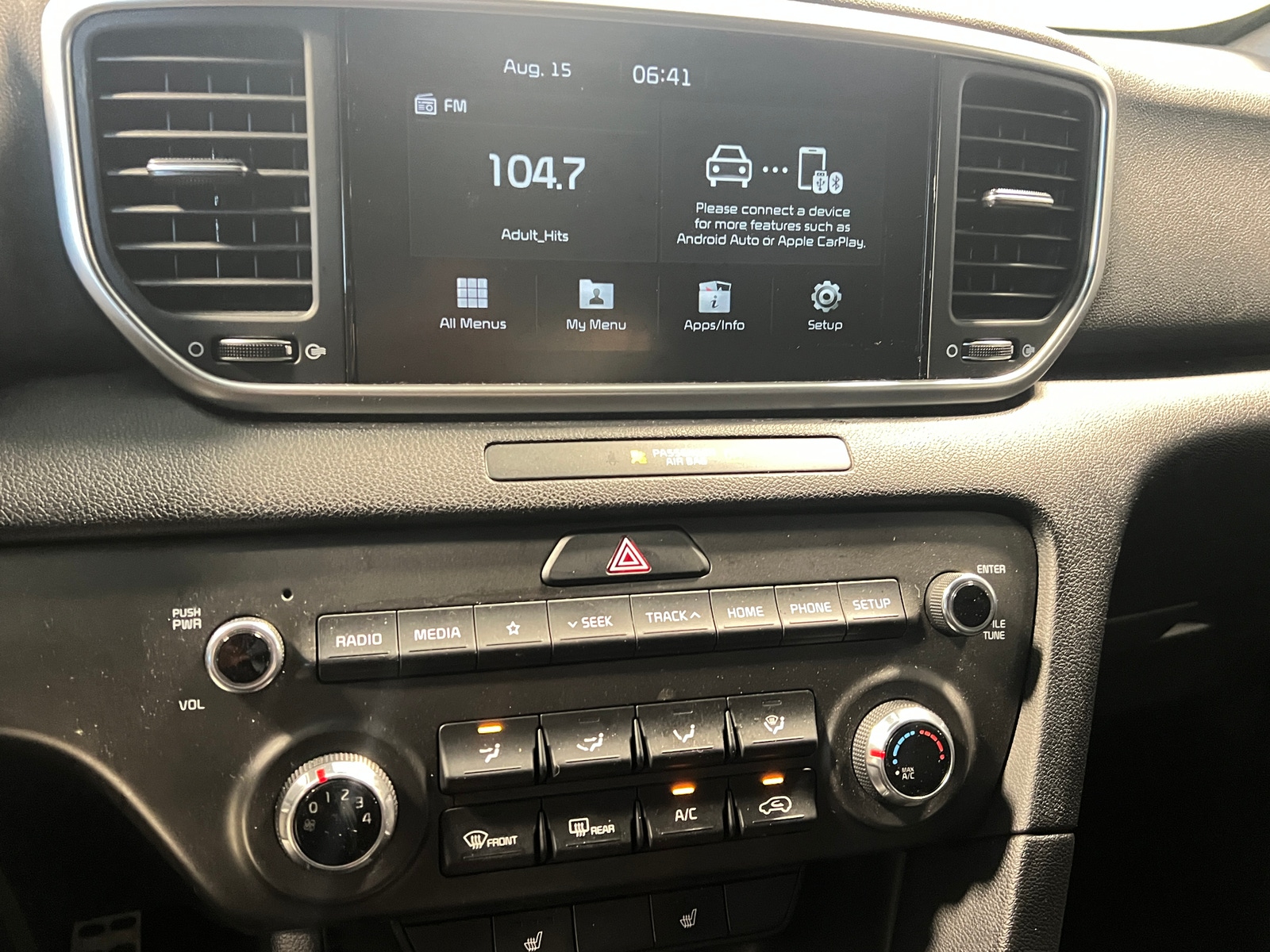 Thumbnail: 2020 Kia Sportage - 3