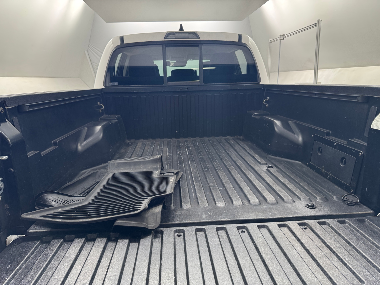 Thumbnail: 2021 Toyota Tacoma - 7