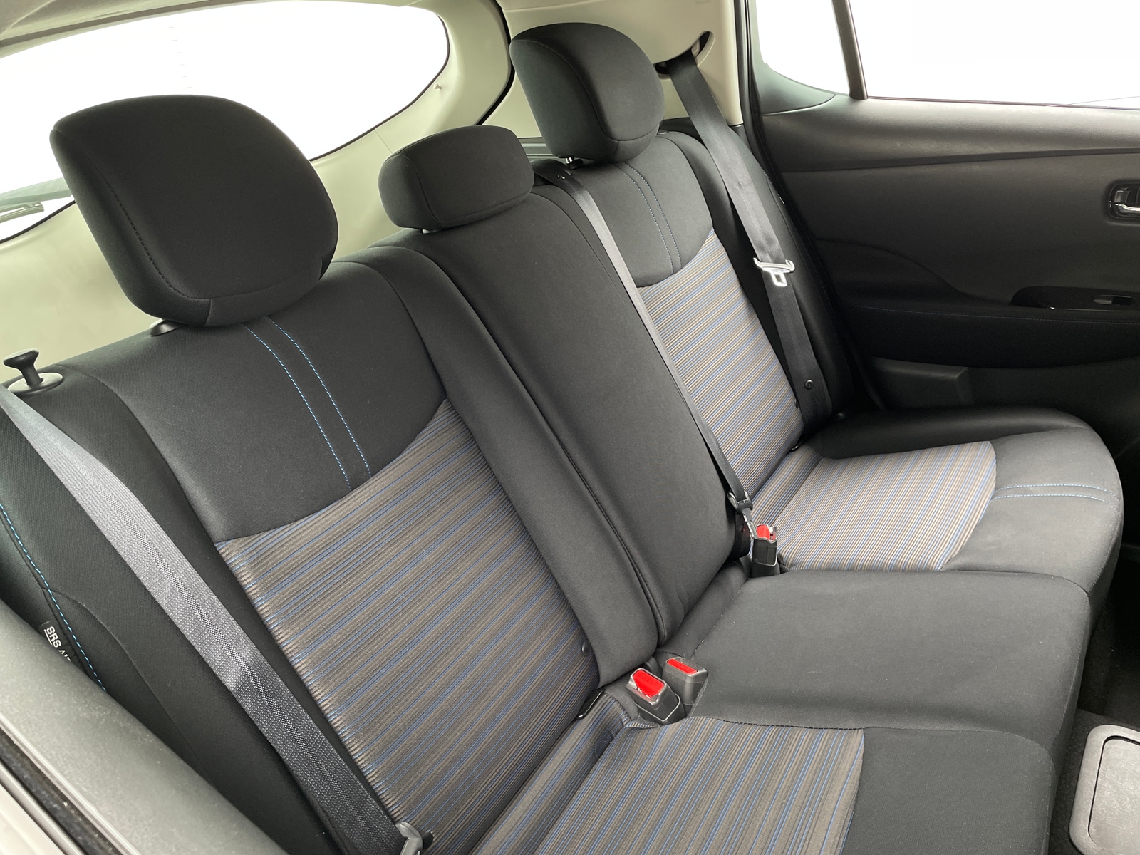Thumbnail: 2021 Nissan Leaf - 6