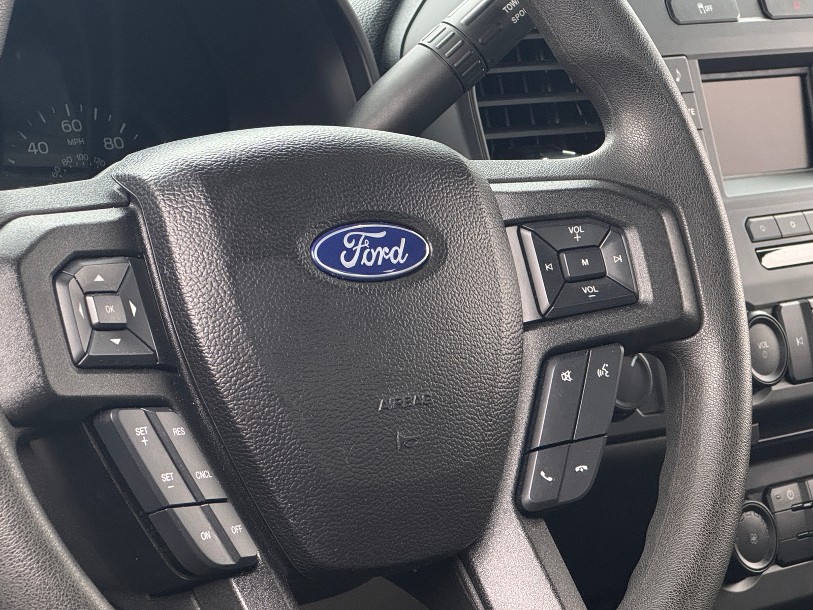 Thumbnail: 2017 Ford Econoline - 5