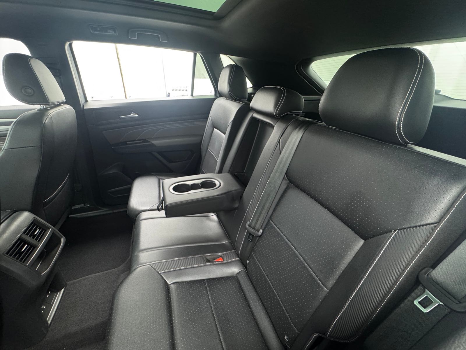 Thumbnail: 2021 Volkswagen Atlas - 5