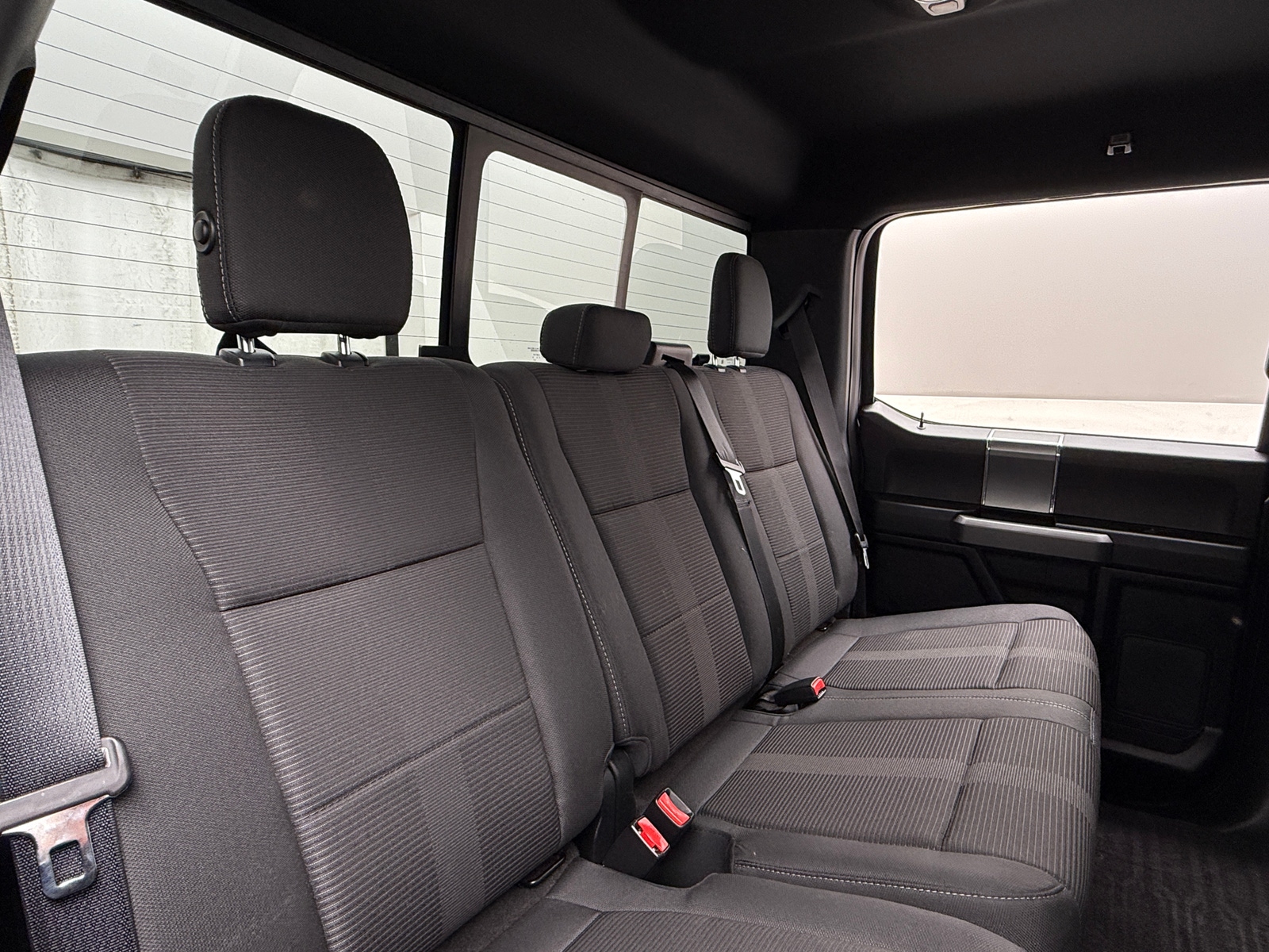 Thumbnail: 2017 Ford Econoline - 6