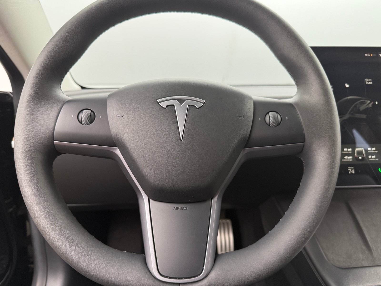 Thumbnail: 2021 Tesla Model 3 - 4