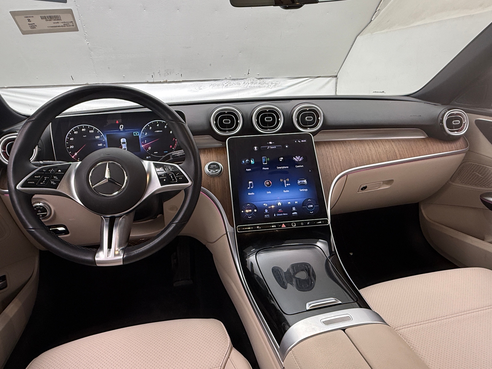 Thumbnail: 2022 Mercedes-Benz C-Class - 2