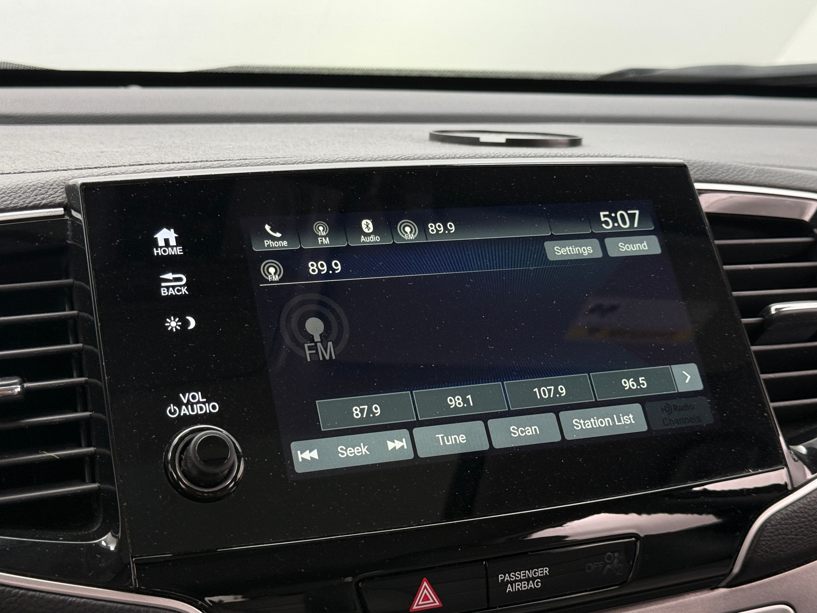 Thumbnail: 2021 Honda Pilot - 3