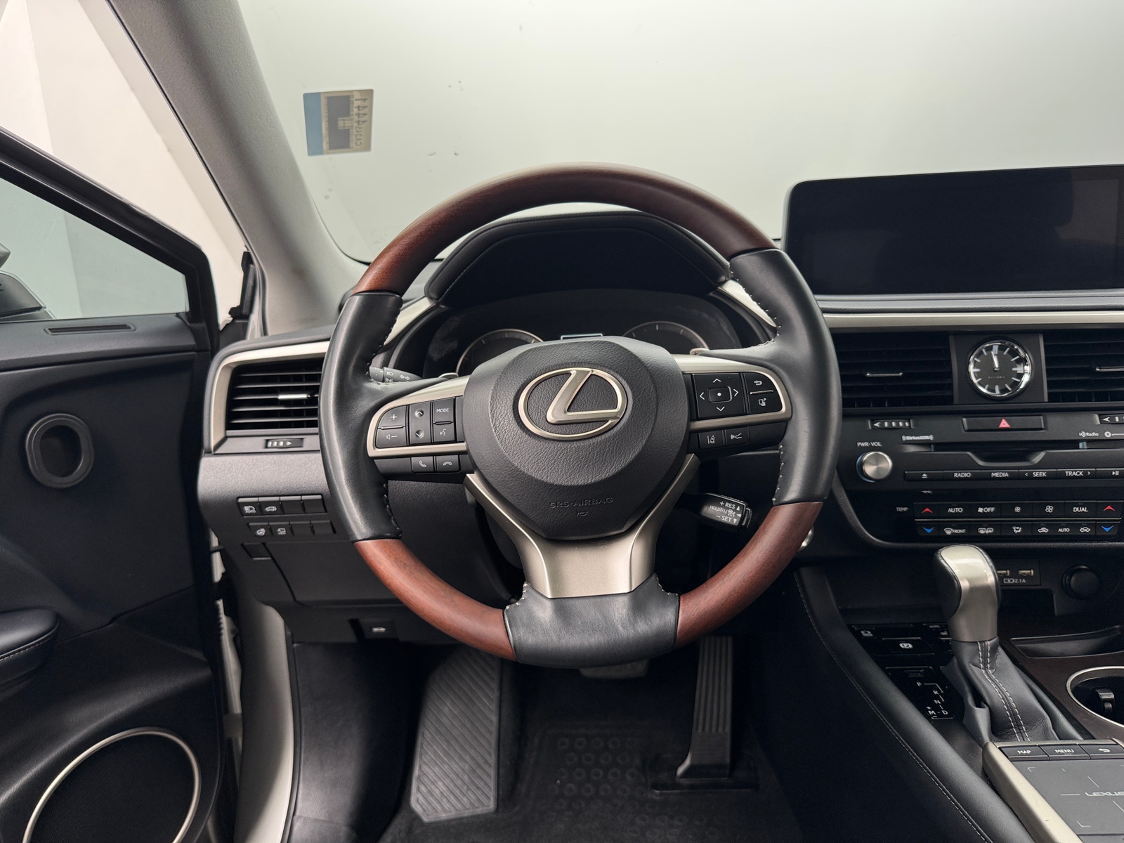 Thumbnail: 2021 Lexus RX - 4