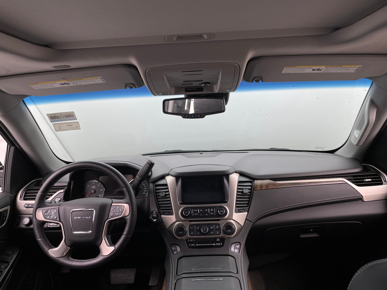 Thumbnail: 2018 GMC Yukon - 2