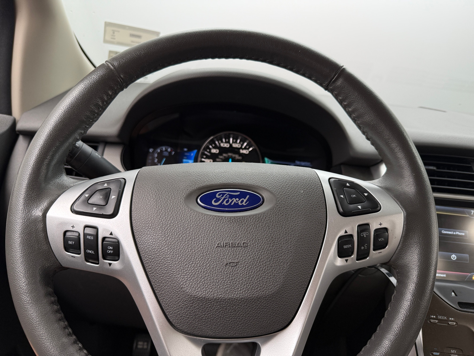 Thumbnail: 2013 Ford Edge - 4