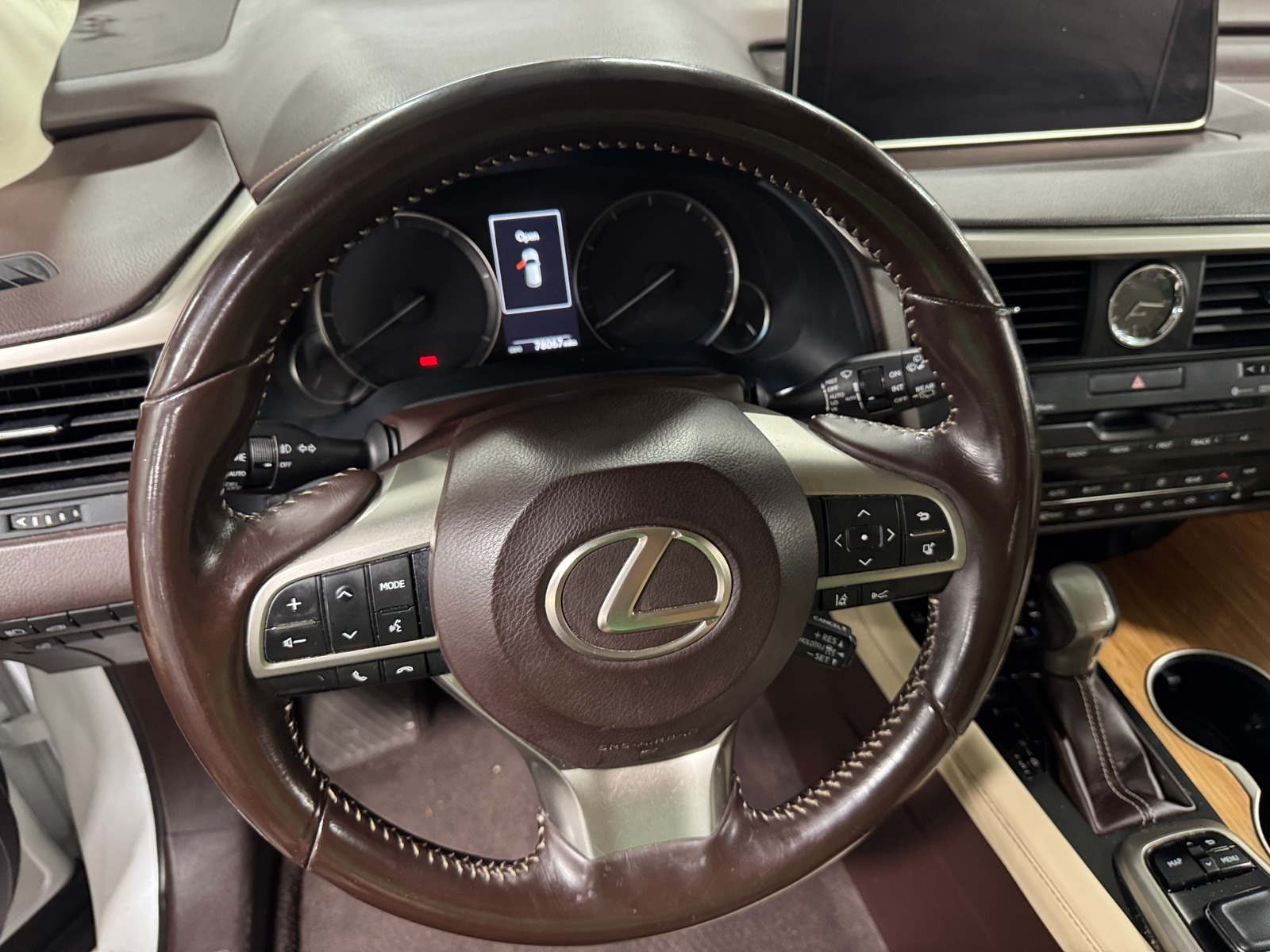 Thumbnail: 2018 Lexus RX - 4