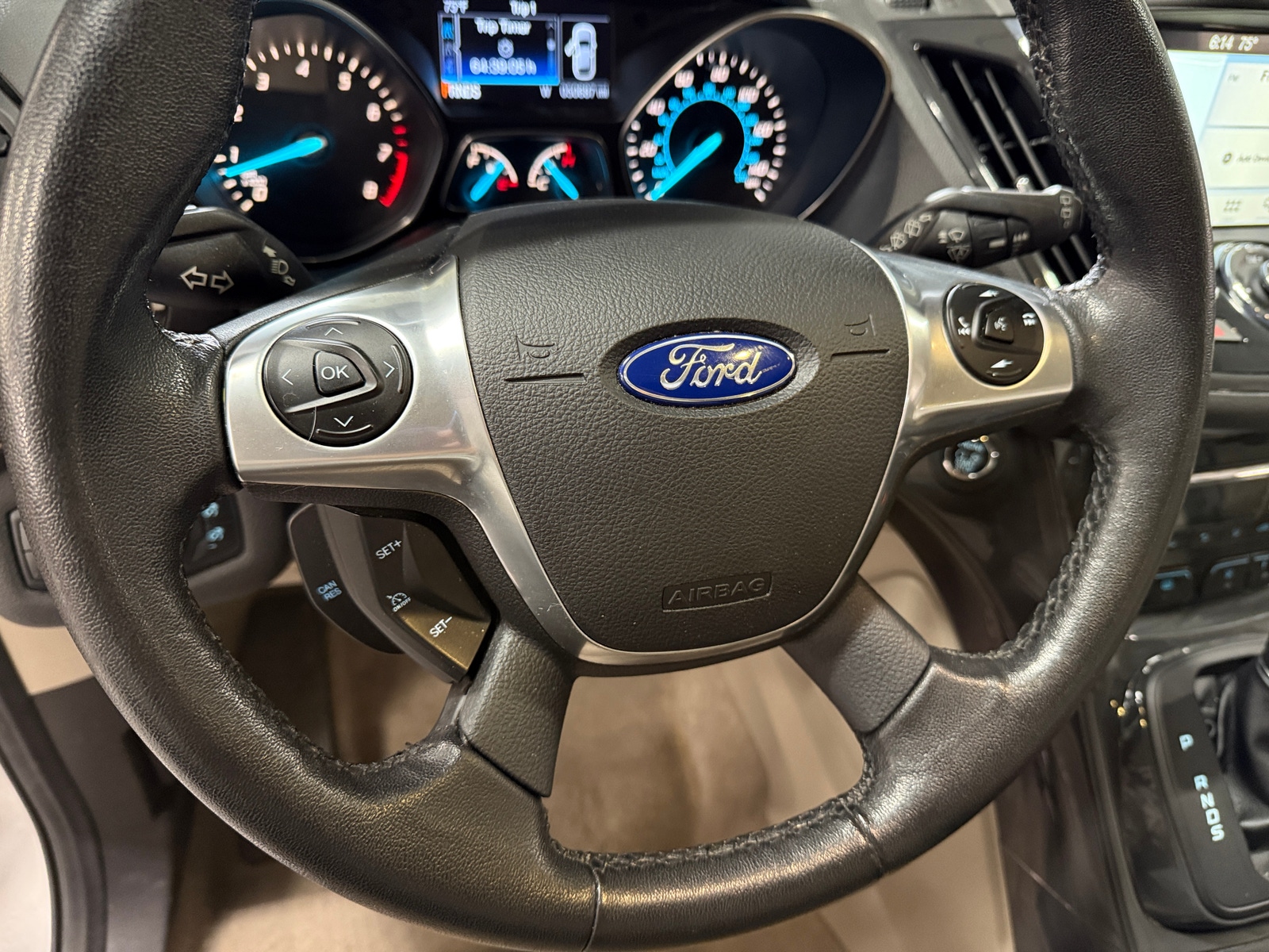 Thumbnail: 2016 Ford Escape - 4