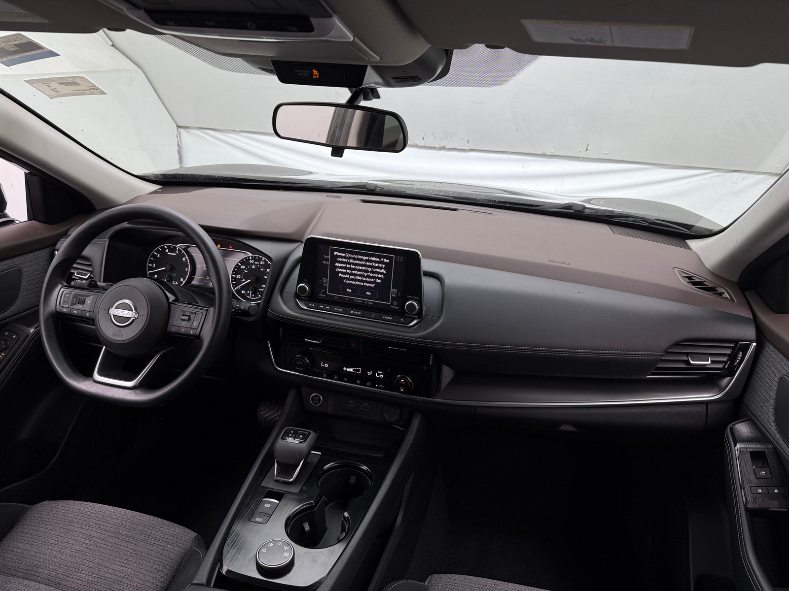 Thumbnail: 2022 Nissan Rogue - 3