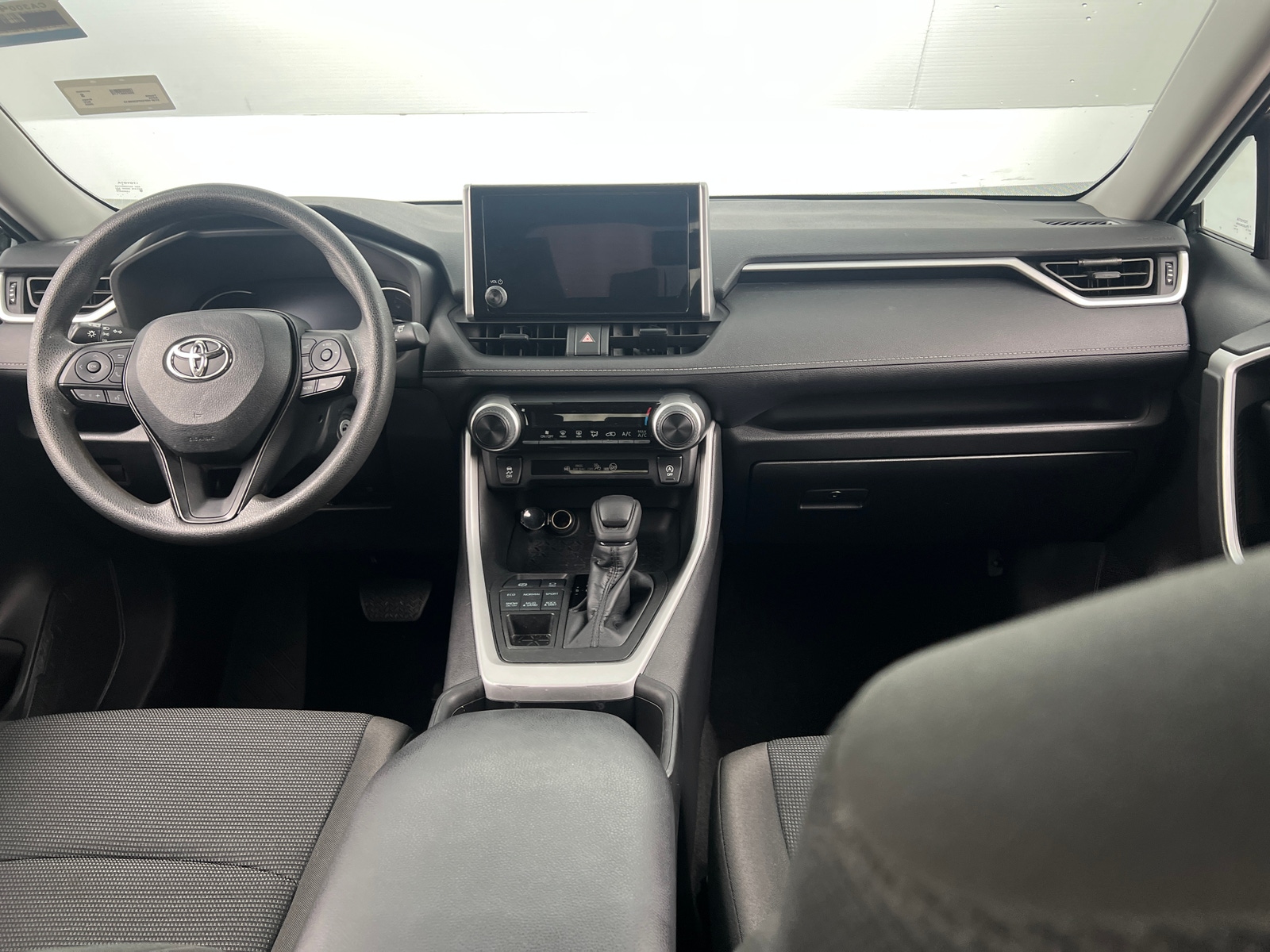 Thumbnail: 2023 Toyota RAV4 - 3