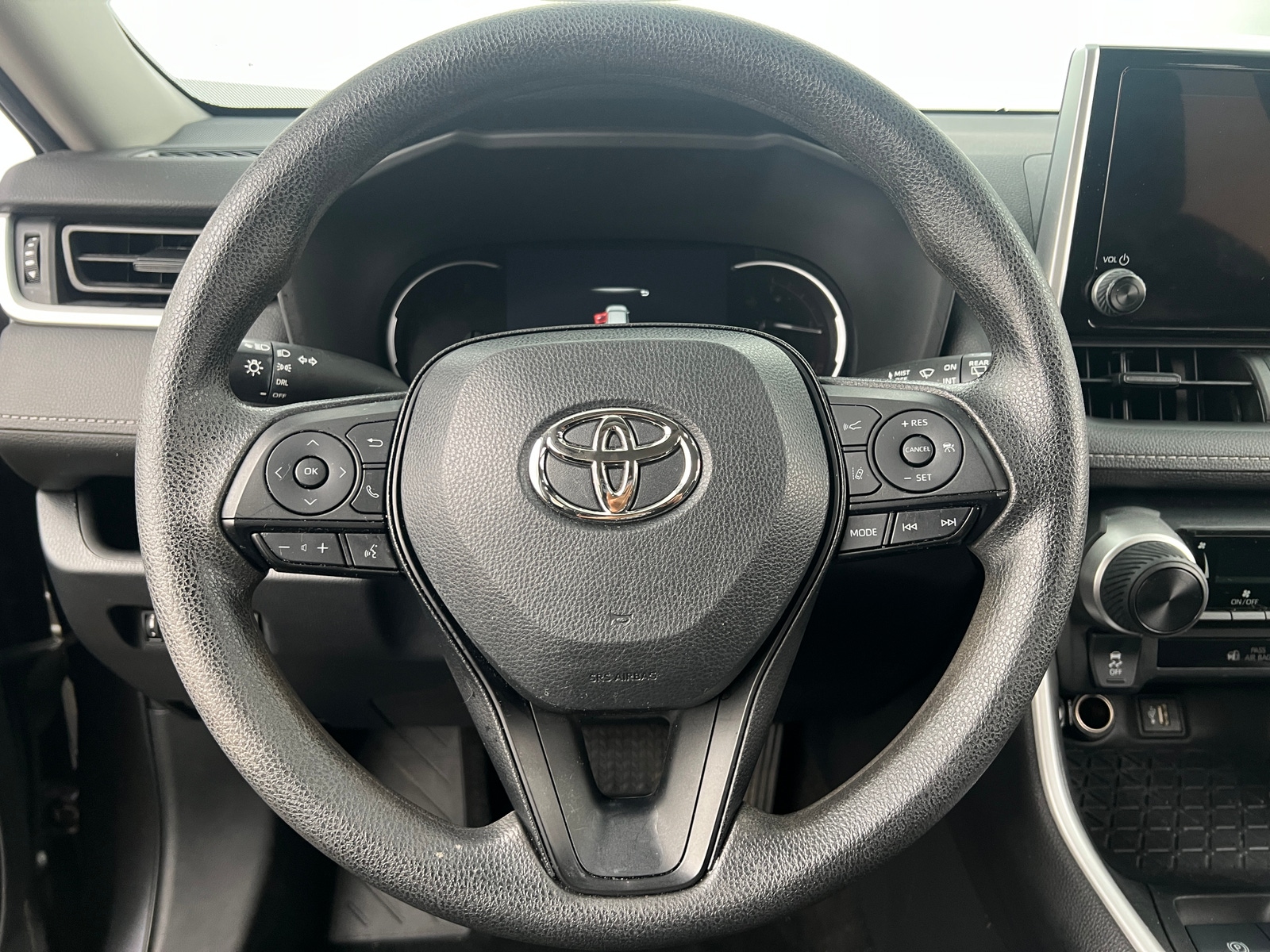 Thumbnail: 2023 Toyota RAV4 - 5